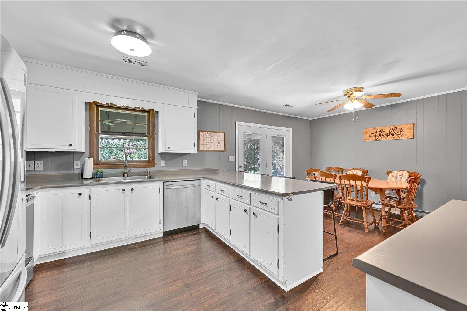 107 Meadow Lane Liberty, SC 29657