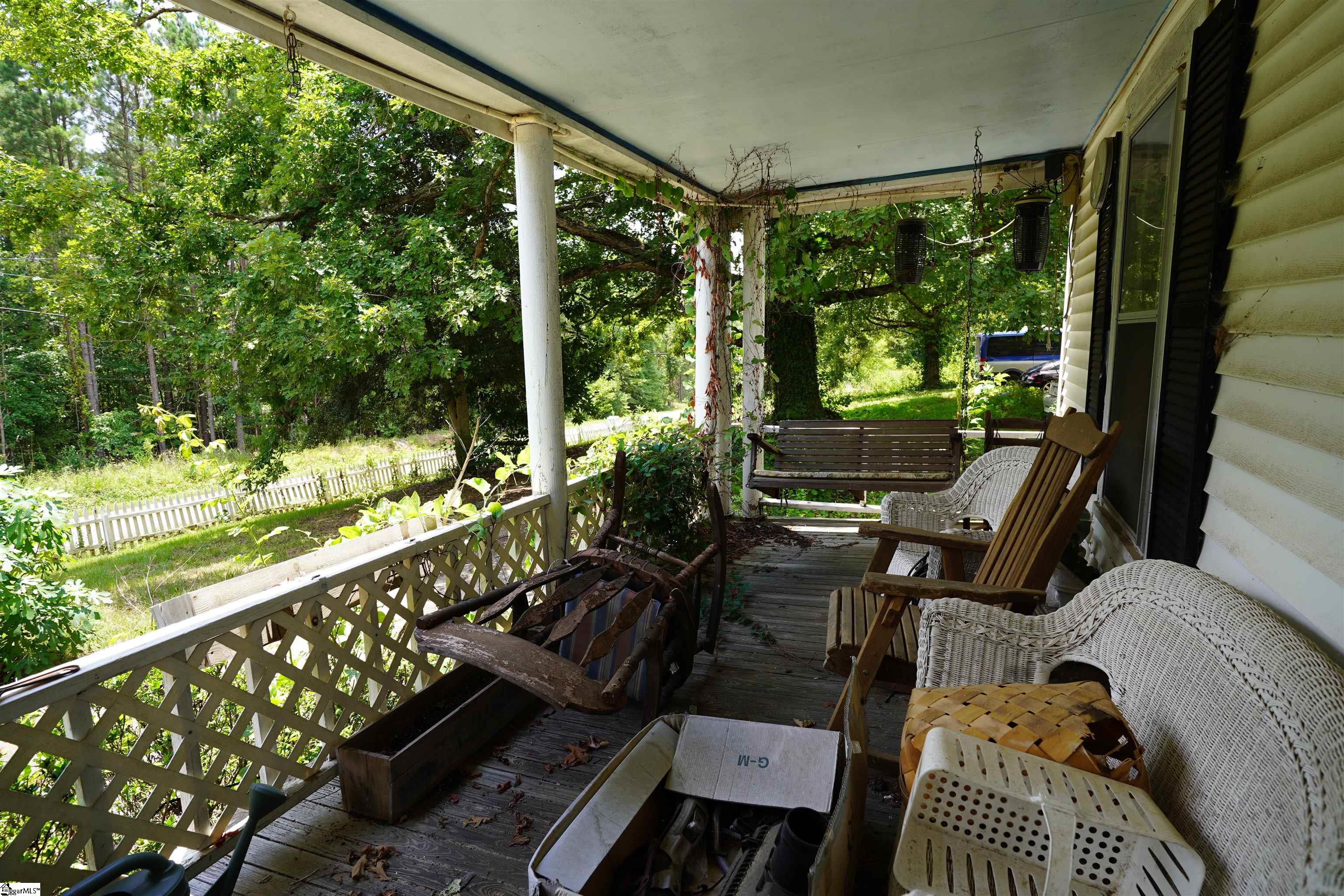 1212 Pleasant Hill Road Landrum, SC 29356