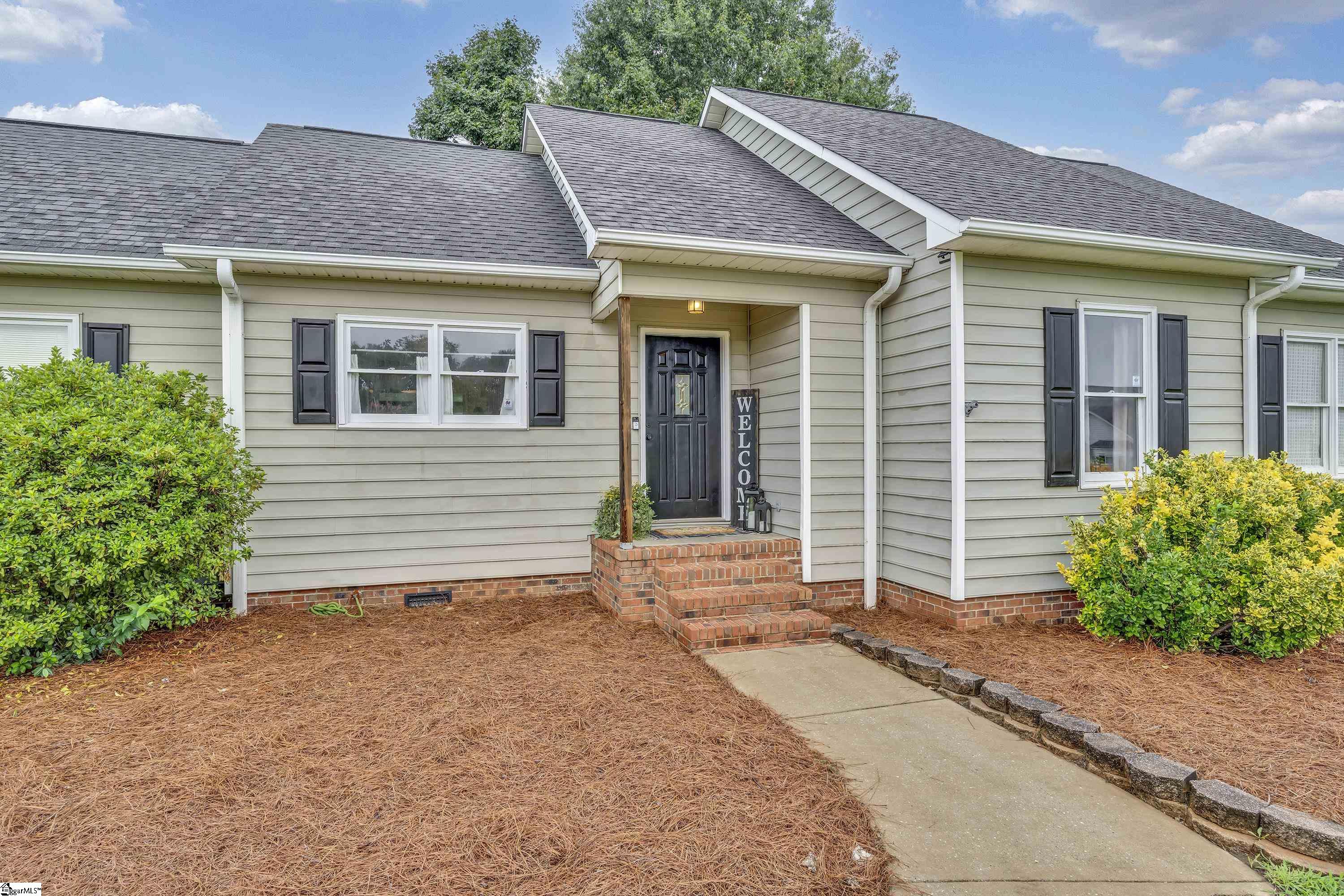 117 Captain Tom Court Spartanburg, SC 29306