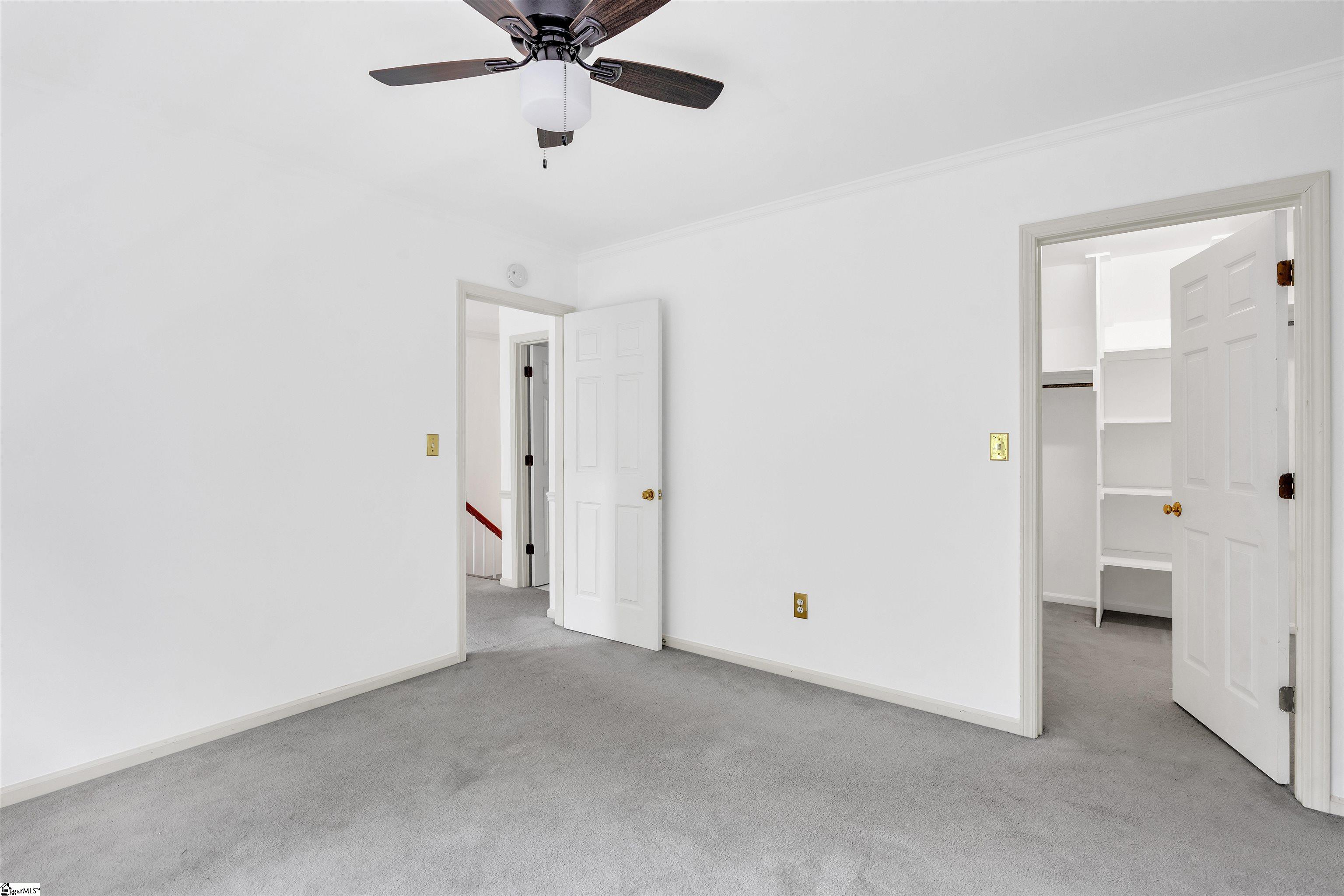 218 Fairview Drive Greenville, SC 29609
