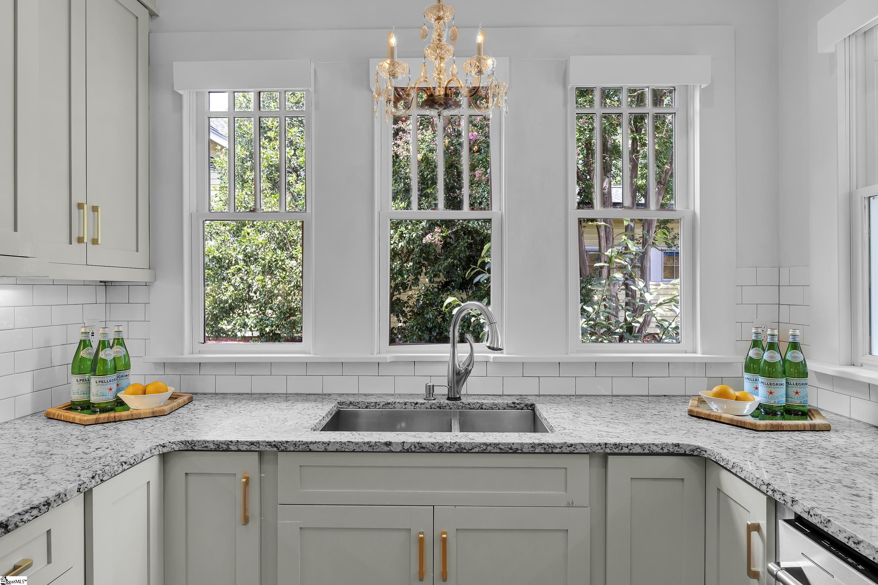 107 Grove Road Greenville, SC 29605