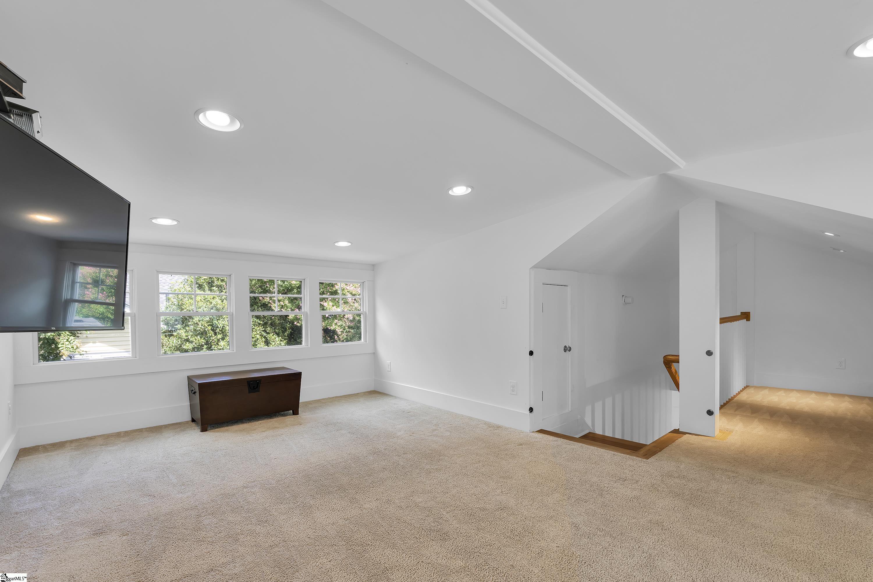 107 Grove Road Greenville, SC 29605