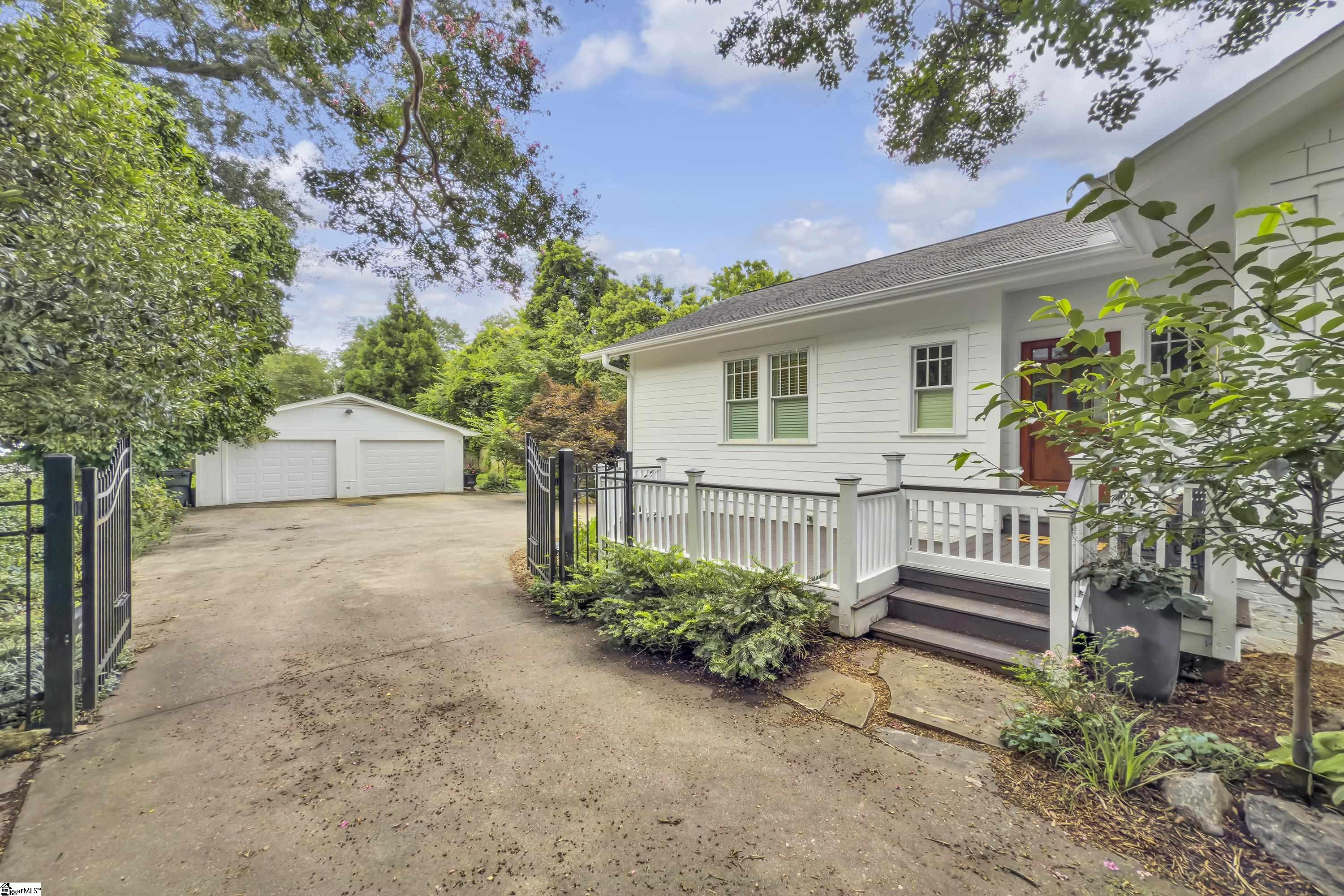 107 Grove Road Greenville, SC 29605