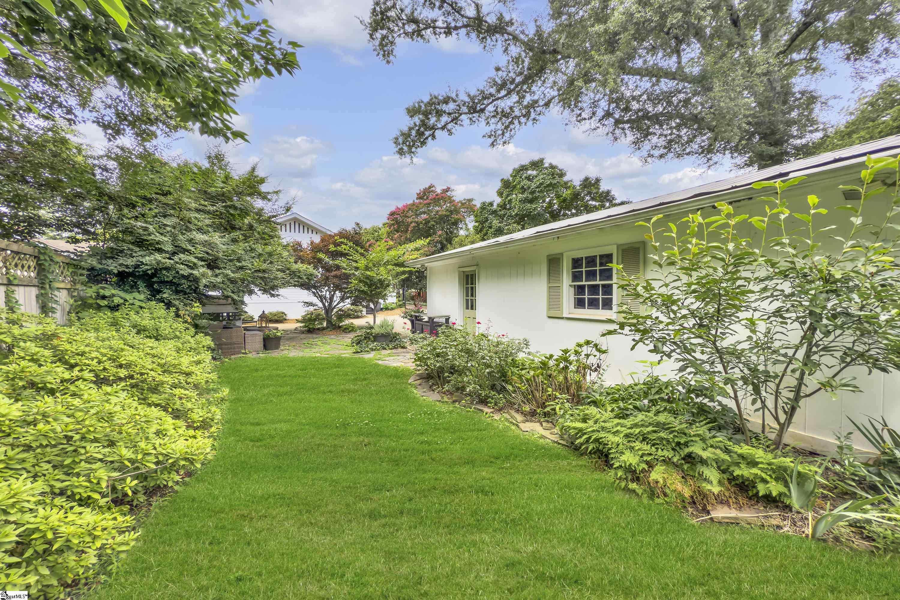 107 Grove Road Greenville, SC 29605