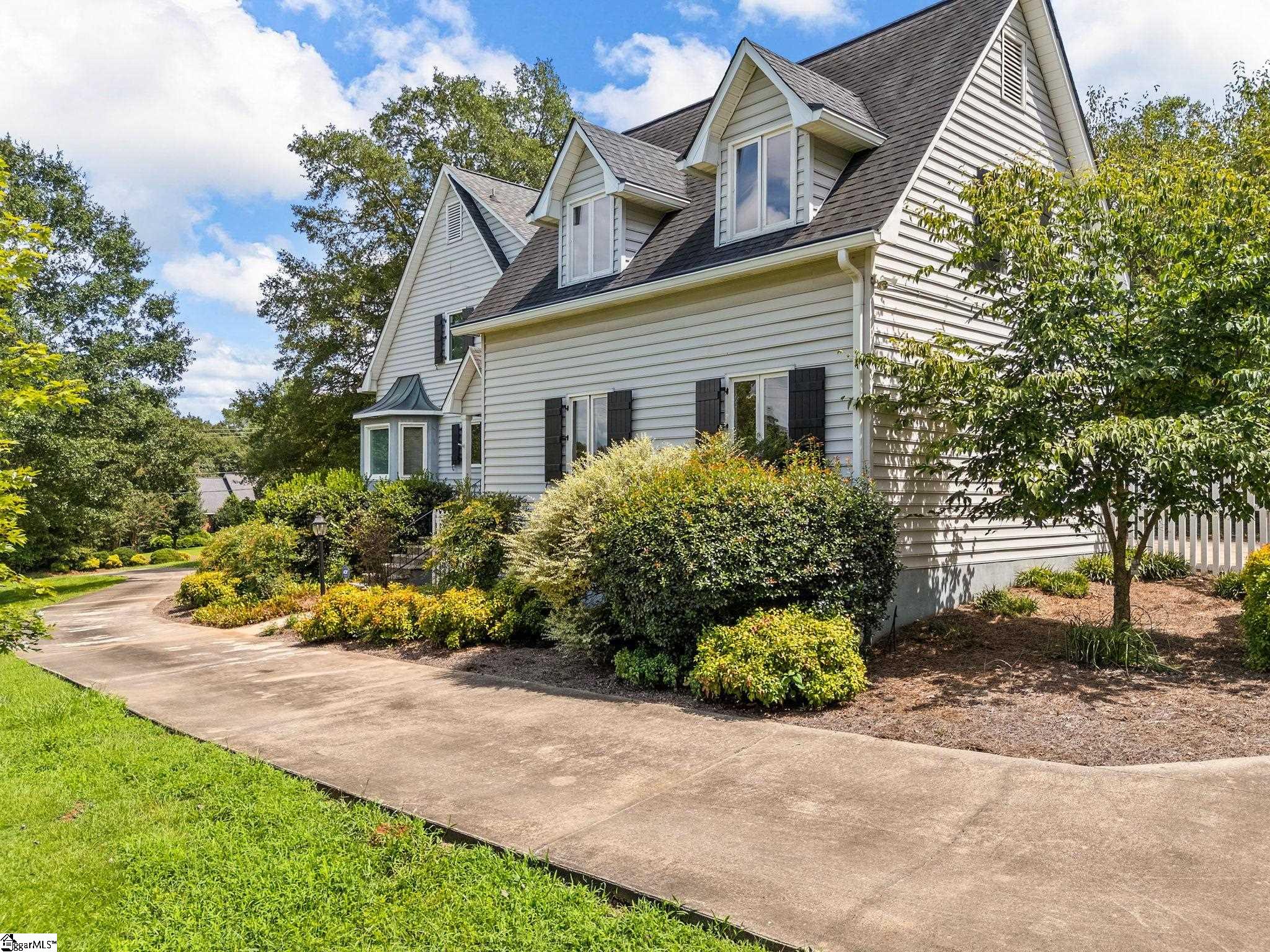 100 Heritage Hills Drive Spartanburg, SC 29307