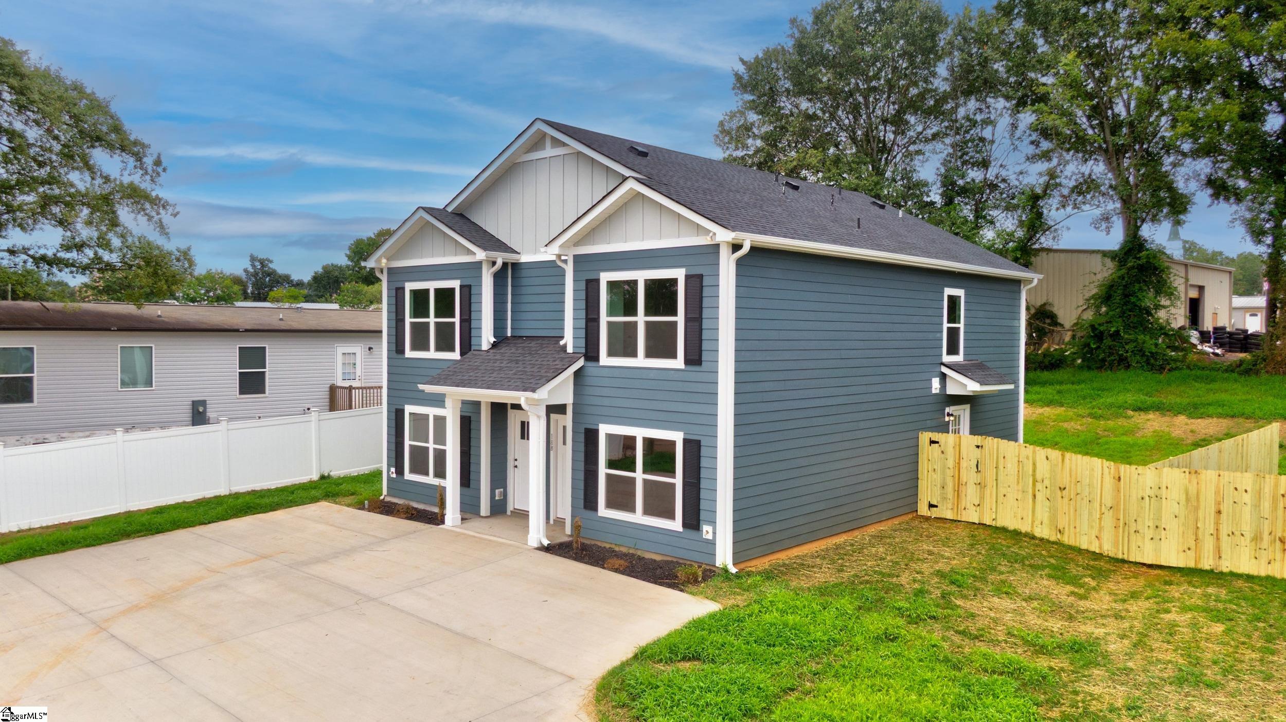 18 Catawba Avenue Greenville, SC 29611