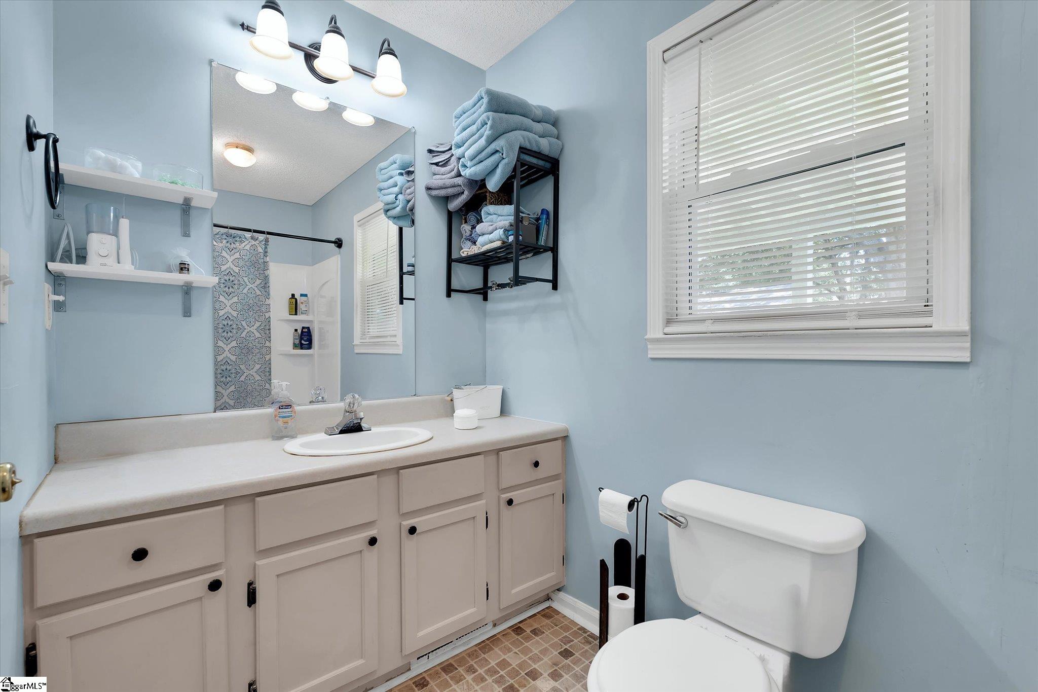 203 Phillips Avenue Easley, SC 29640