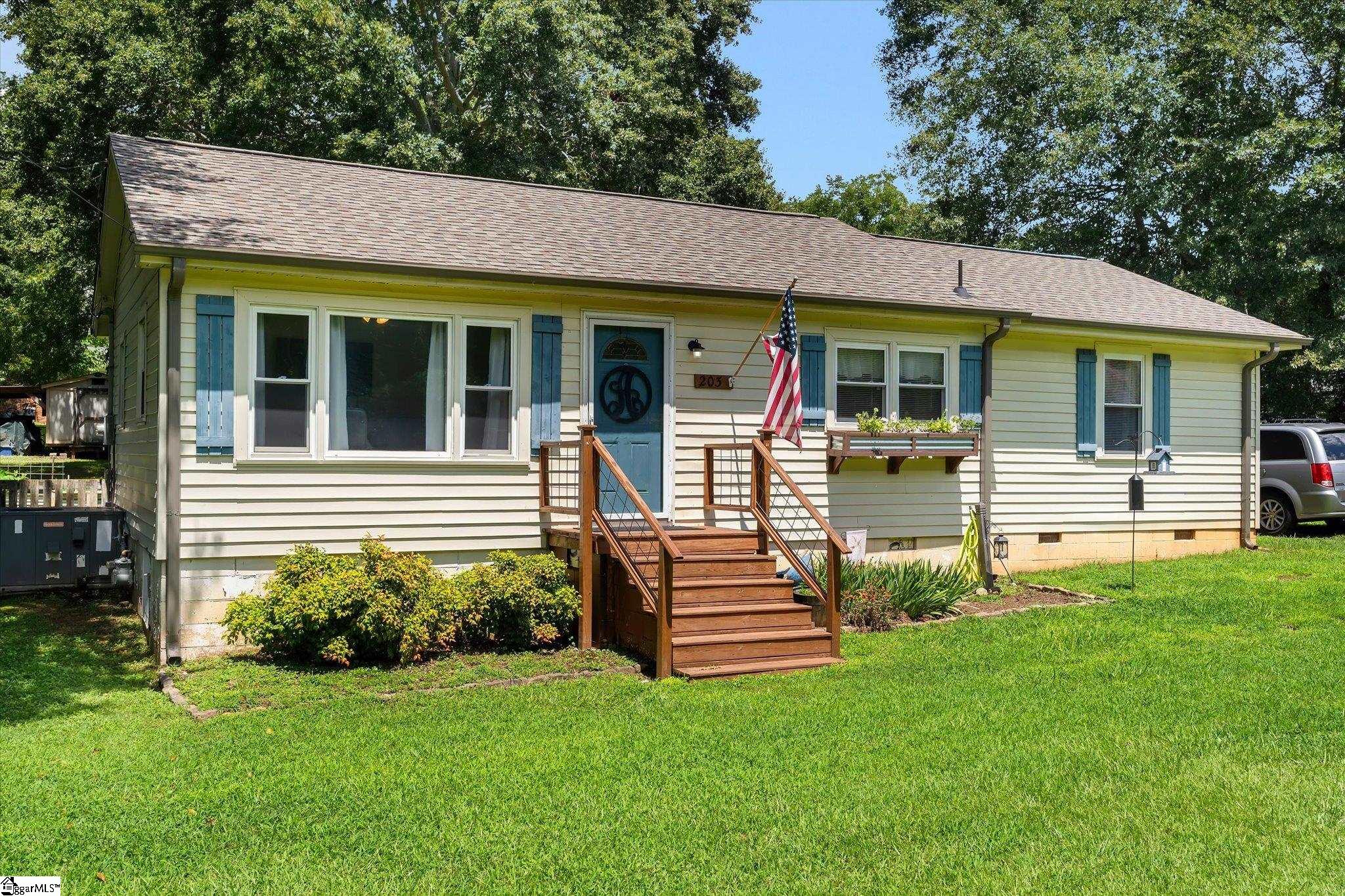 203 Phillips Avenue Easley, SC 29640