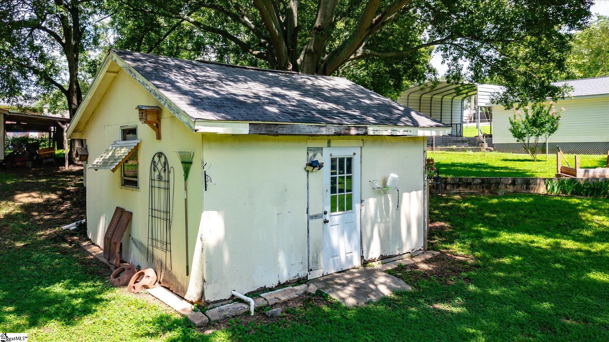 203 Phillips Avenue Easley, SC 29640