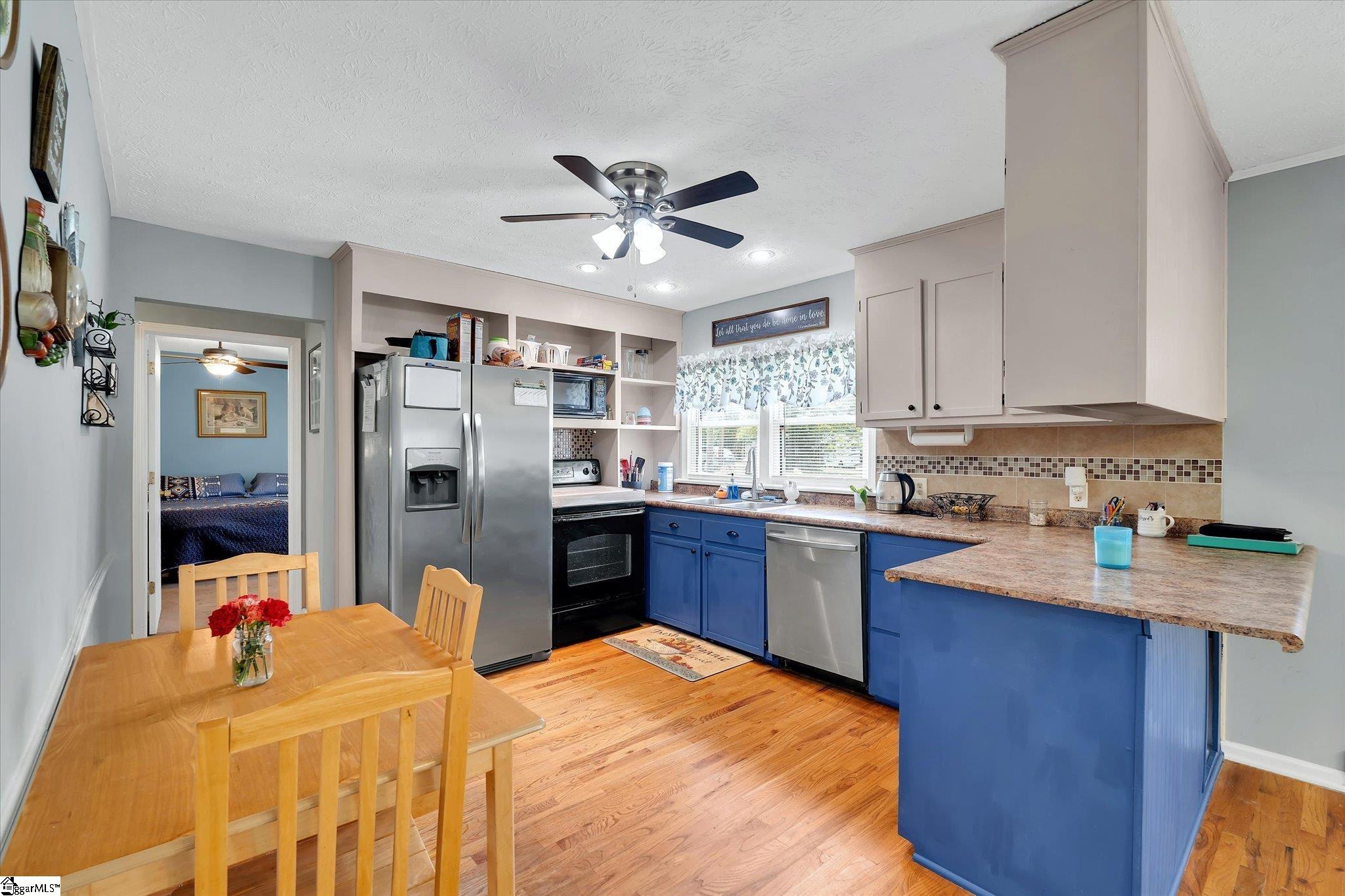 203 Phillips Avenue Easley, SC 29640