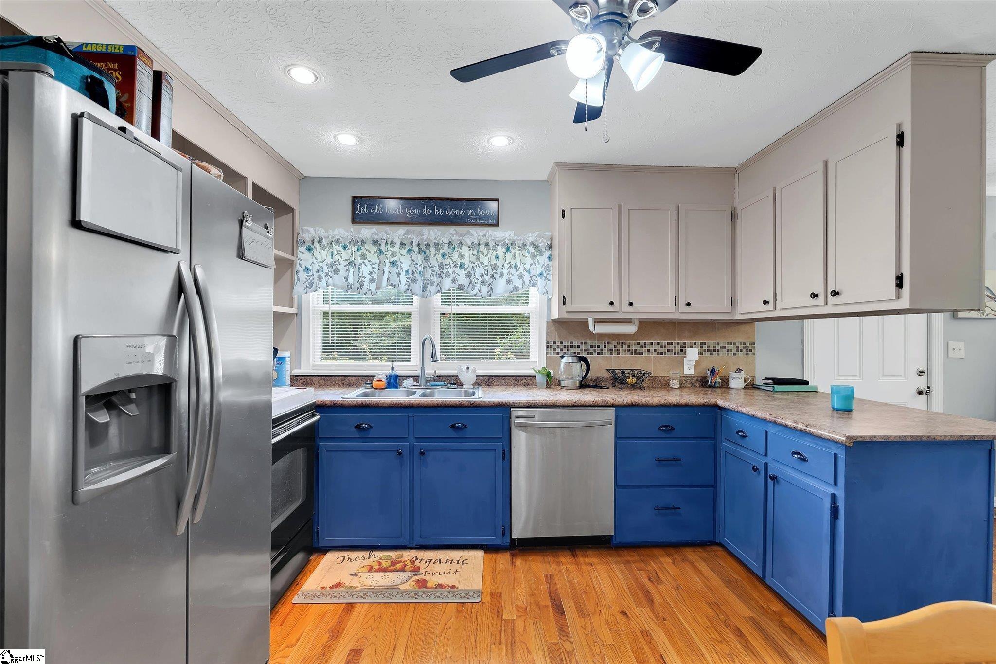 203 Phillips Avenue Easley, SC 29640