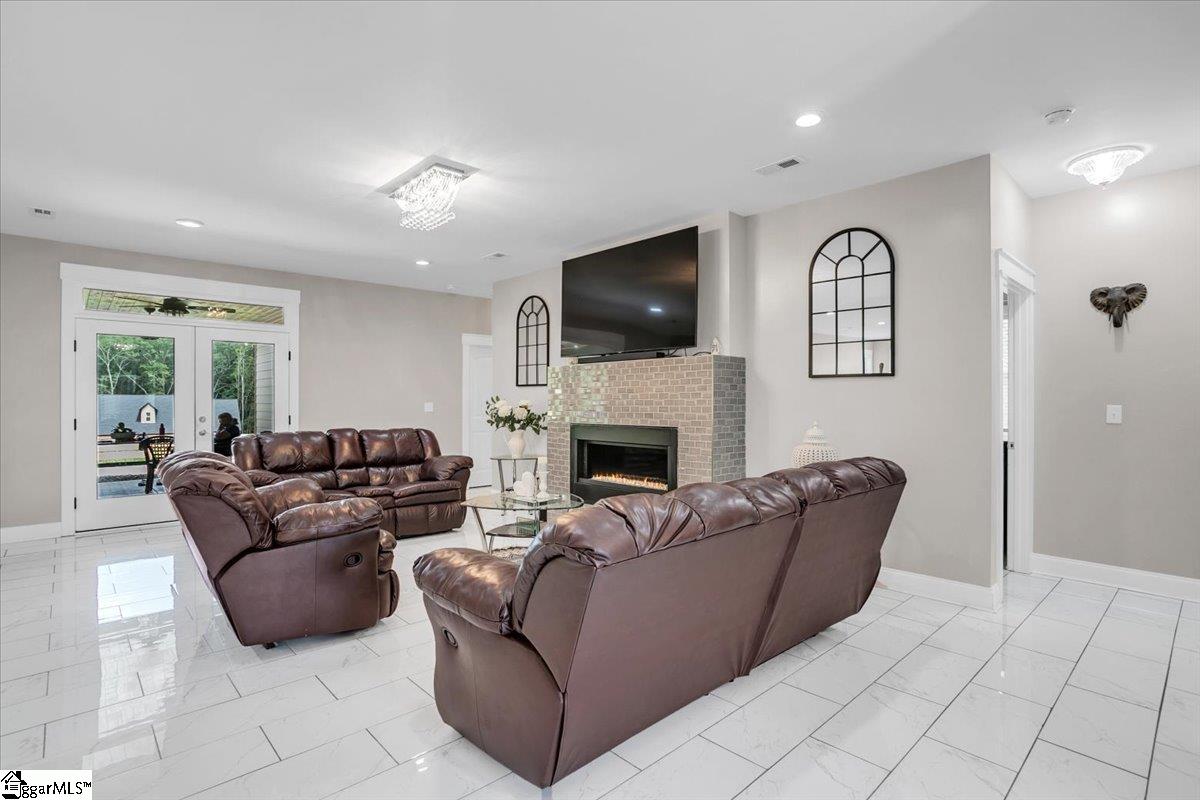 343 Fairview Church Road Fountain Inn, SC 29644