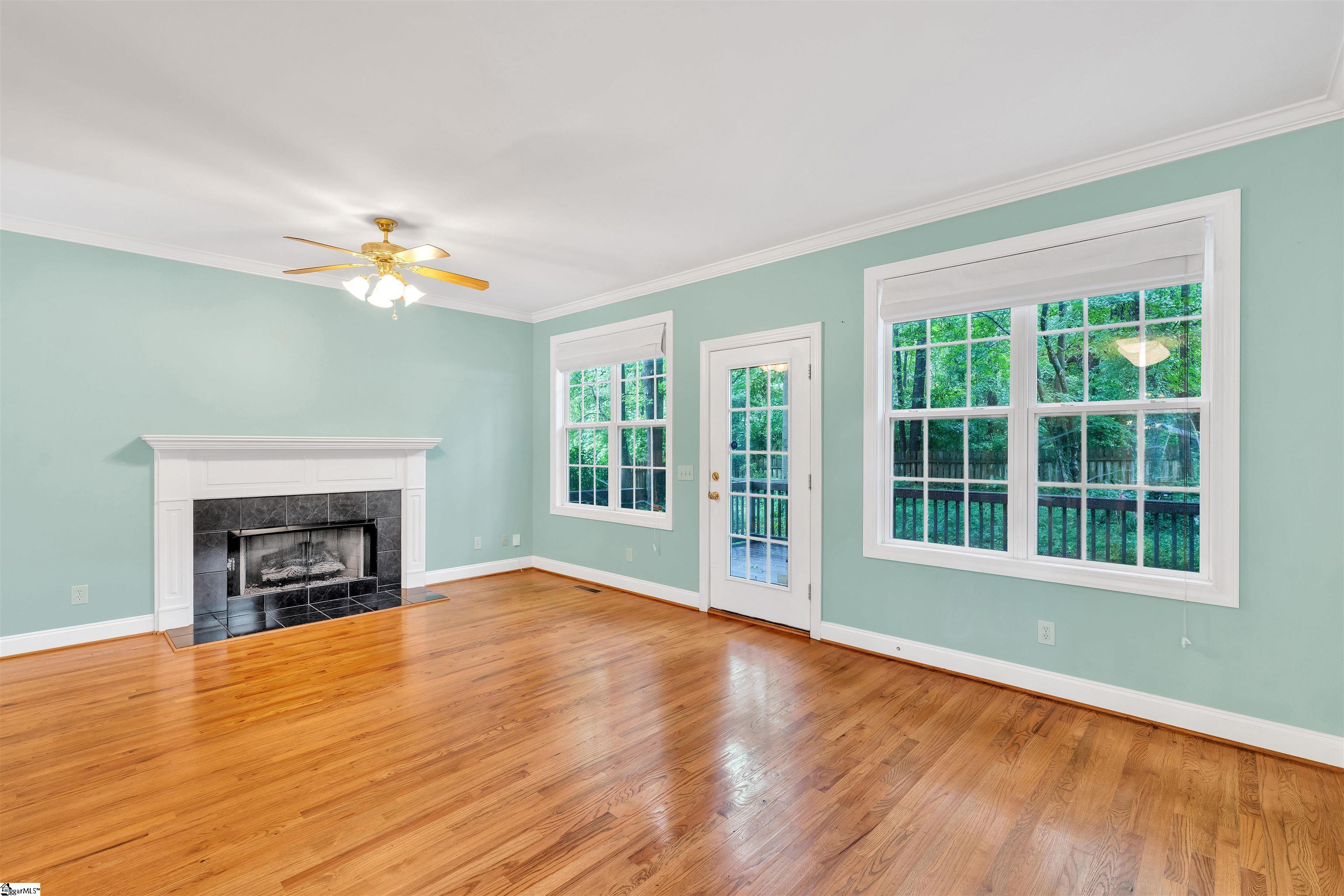 1038 Summit Drive Greenville, SC 29609