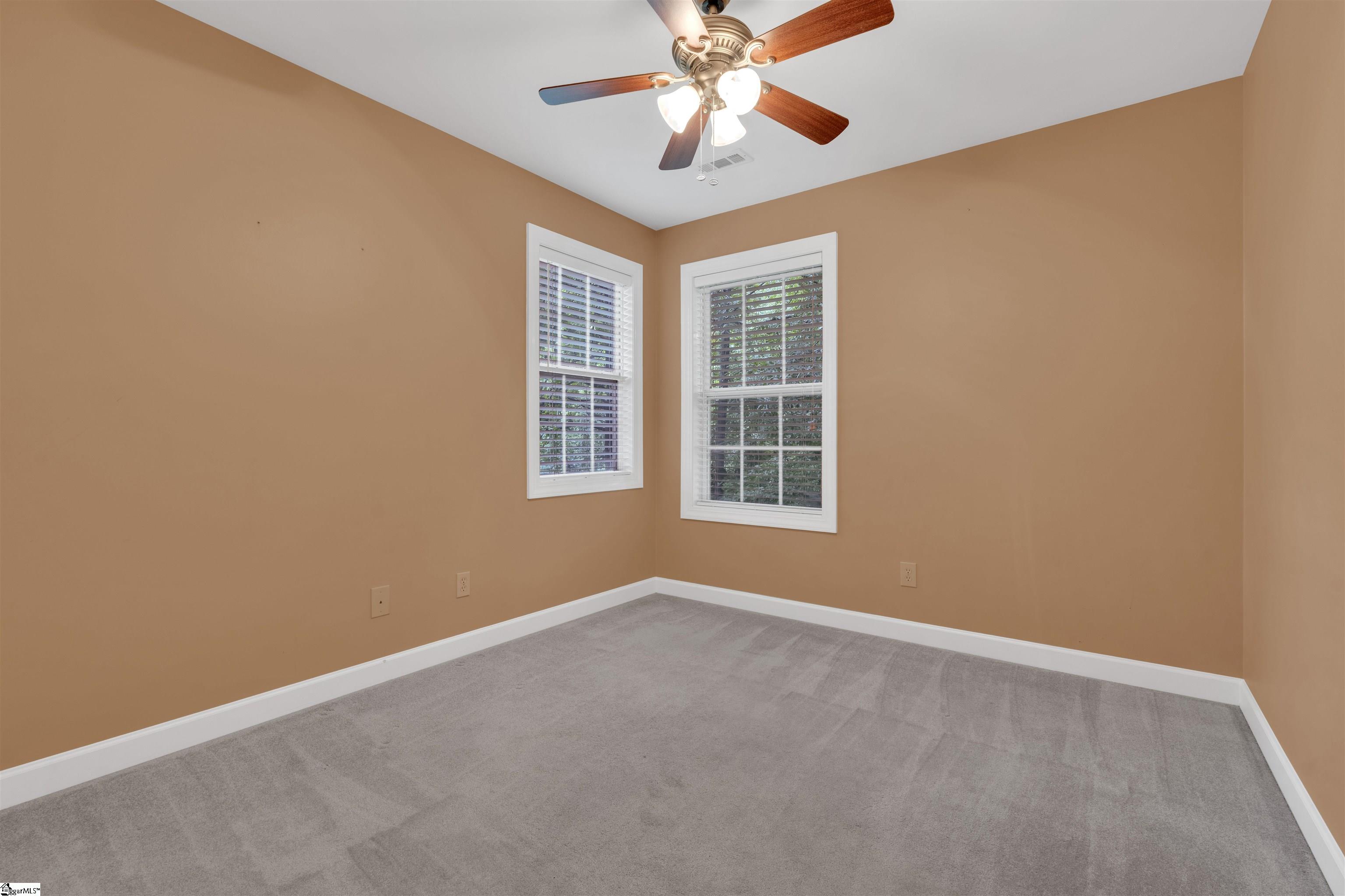 1038 Summit Drive Greenville, SC 29609