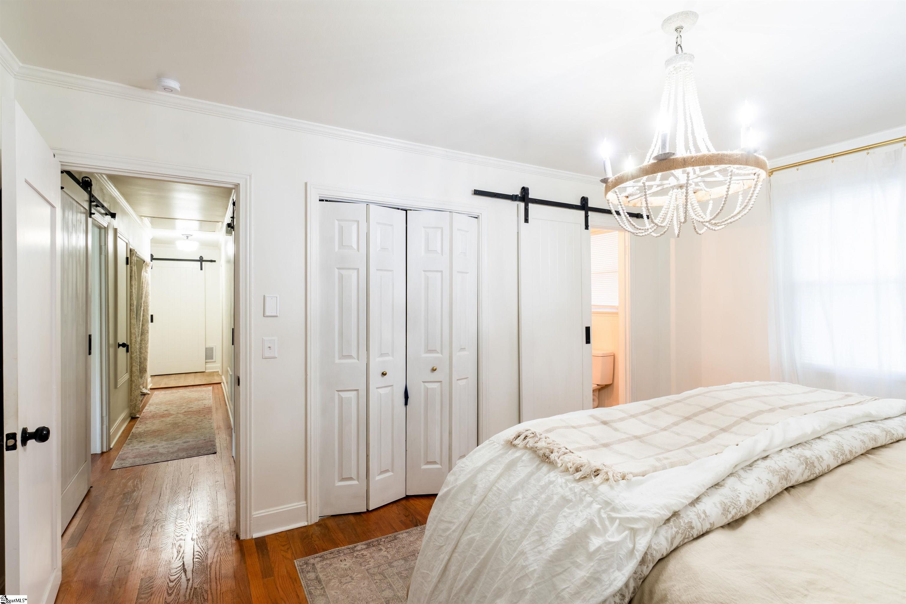 14 Circle Drive Greenville, SC 29617