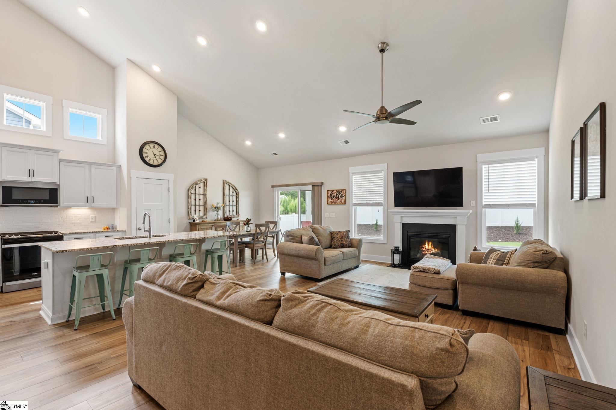 725 Sunwater Drive Duncan, SC 29334