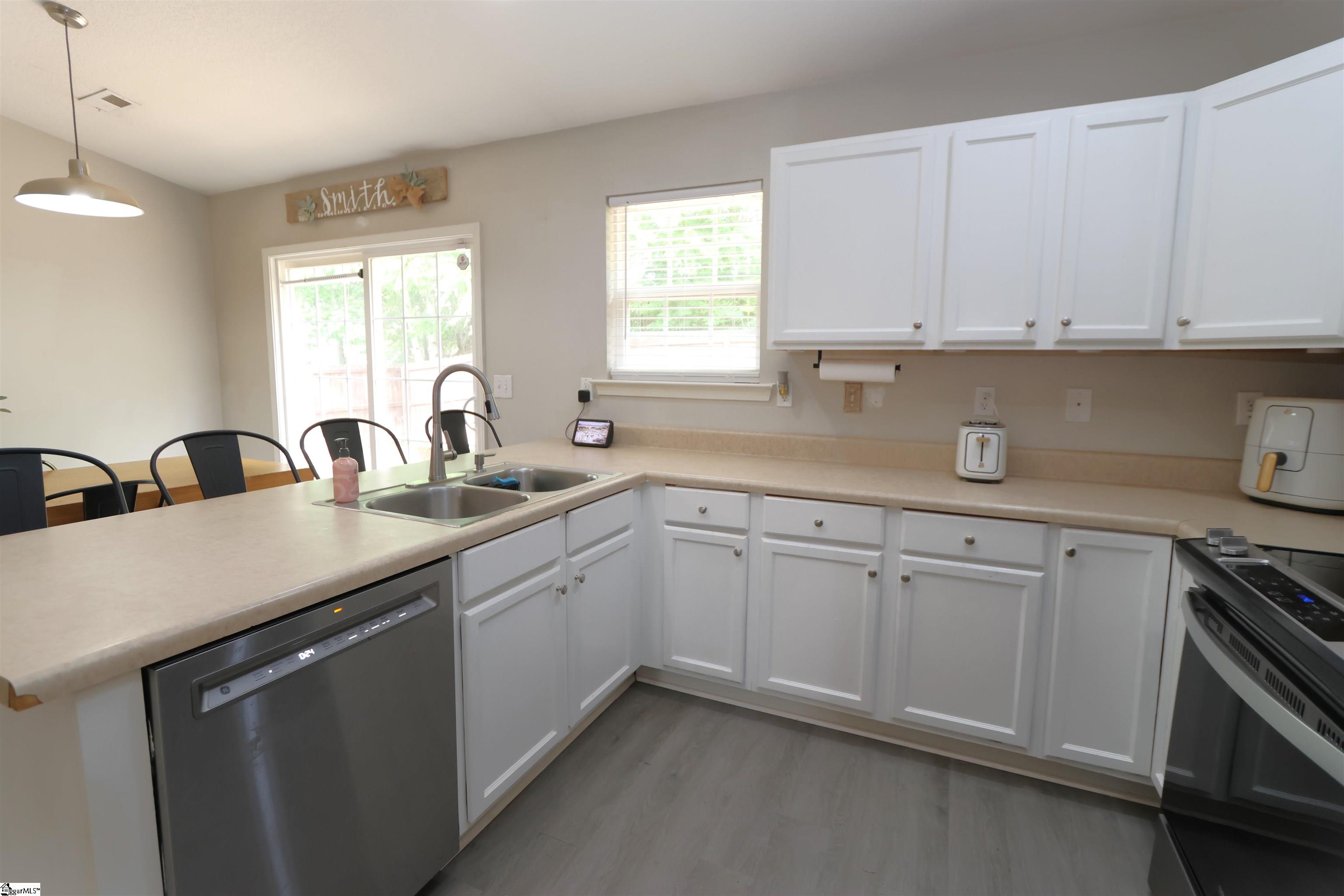 539 Wooden Duck Street Spartanburg, SC 29303