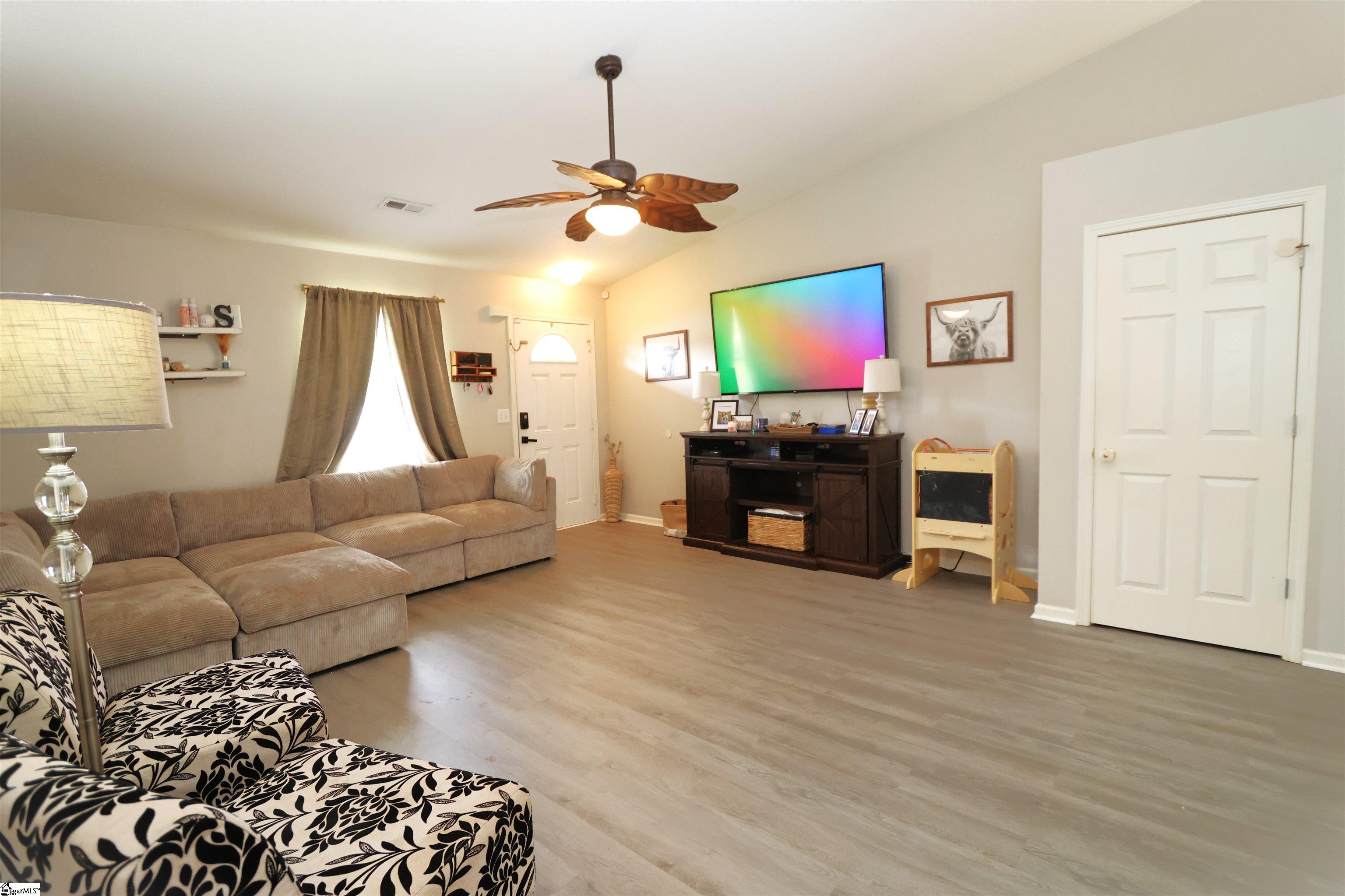 539 Wooden Duck Street Spartanburg, SC 29303