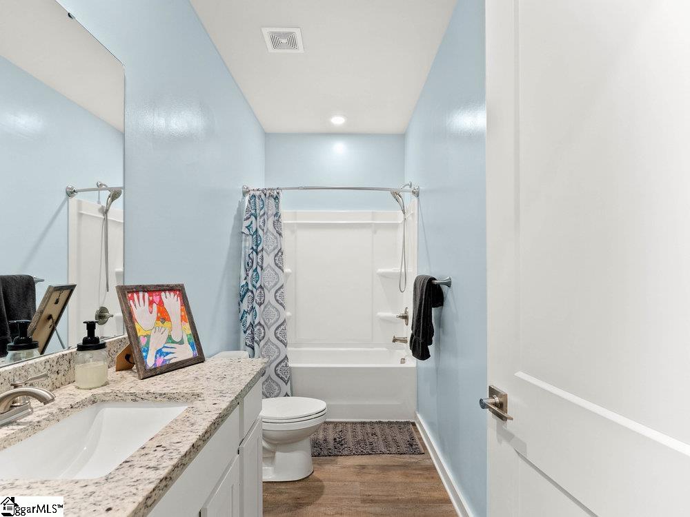 725 W River Grove Circle Roebuck, SC 29376