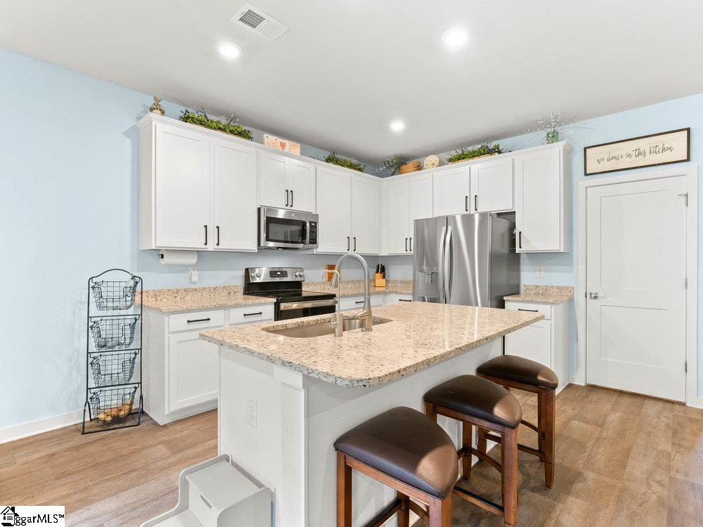 725 W River Grove Circle Roebuck, SC 29376