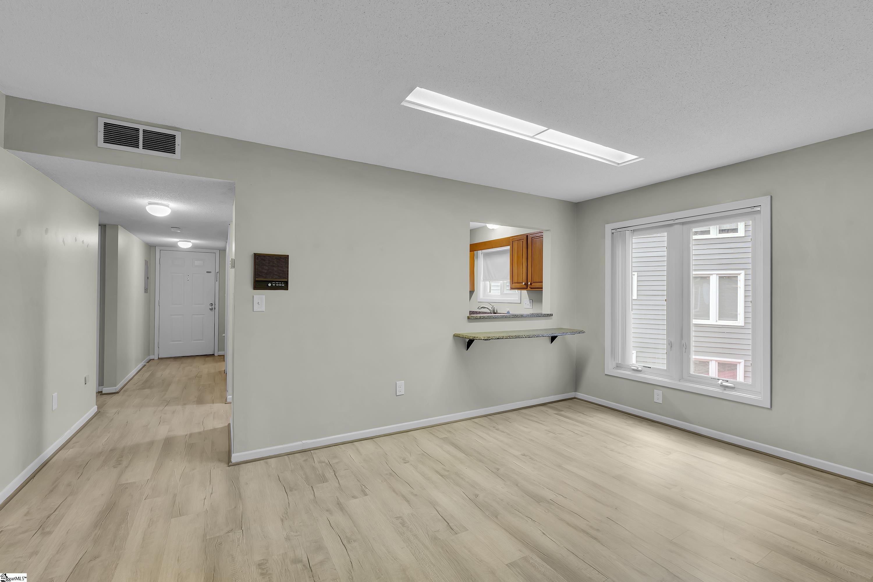 405 Northlake Drive Anderson, SC 29625