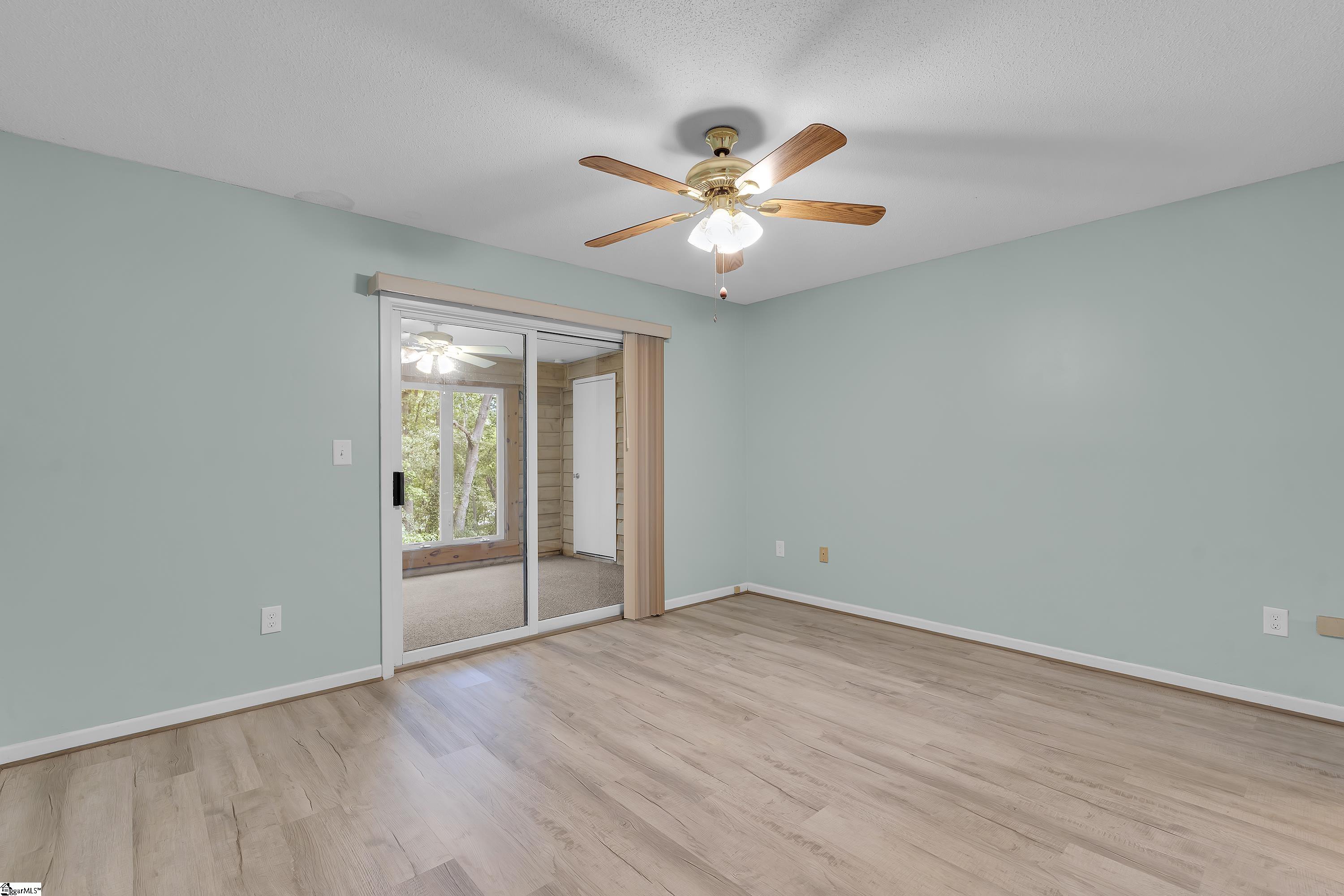 405 Northlake Drive Anderson, SC 29625