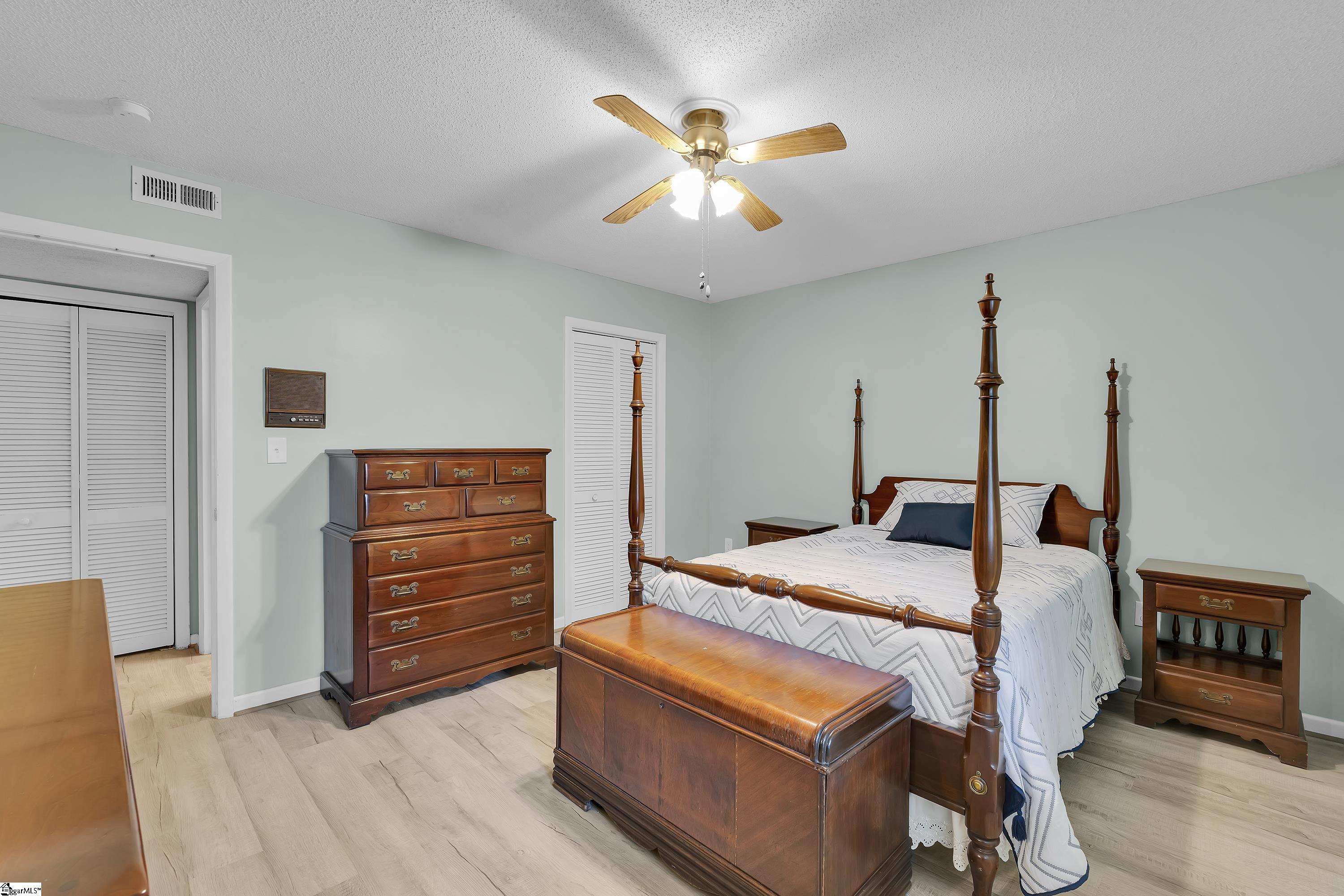 405 Northlake Drive Anderson, SC 29625