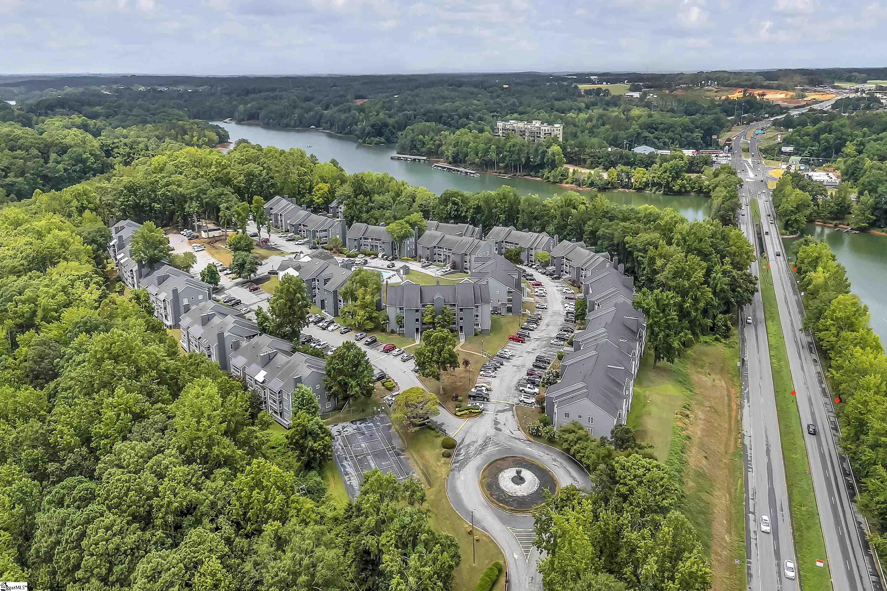 405 Northlake Drive Anderson, SC 29625