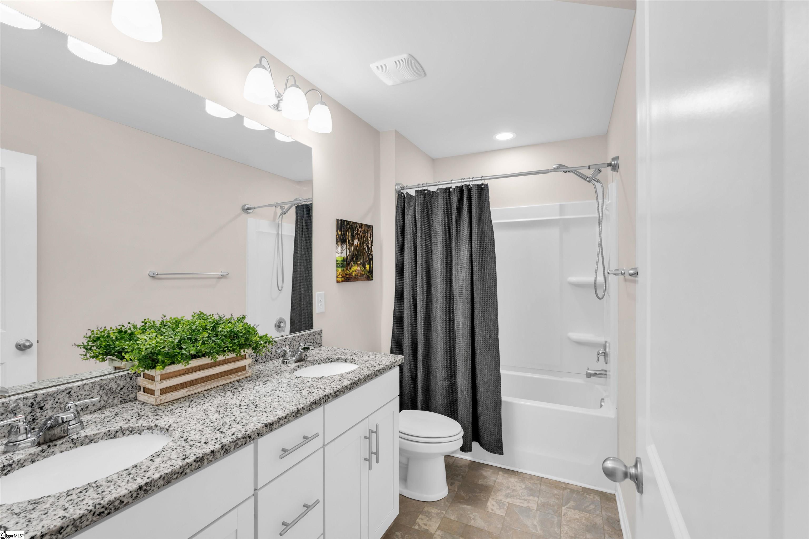 204 Lambert Court Simpsonville, SC 29680