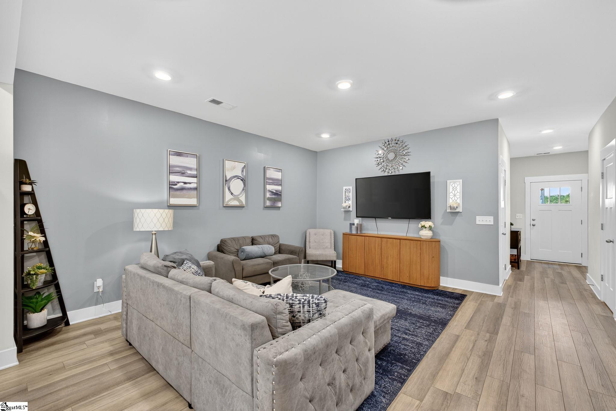 20 Mardale Lane Greenville, SC 29609