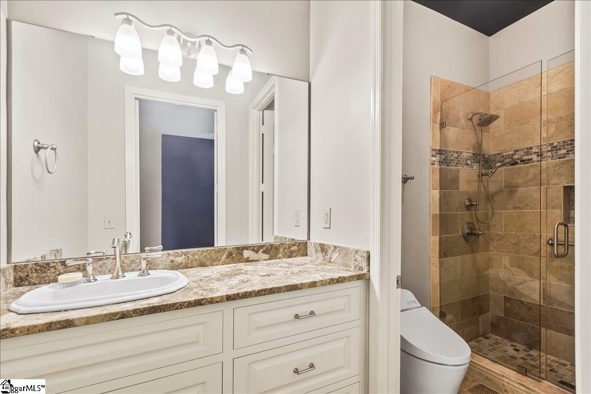 1209 E Washington Street UNIT Unit 401 Greenville, SC 29601