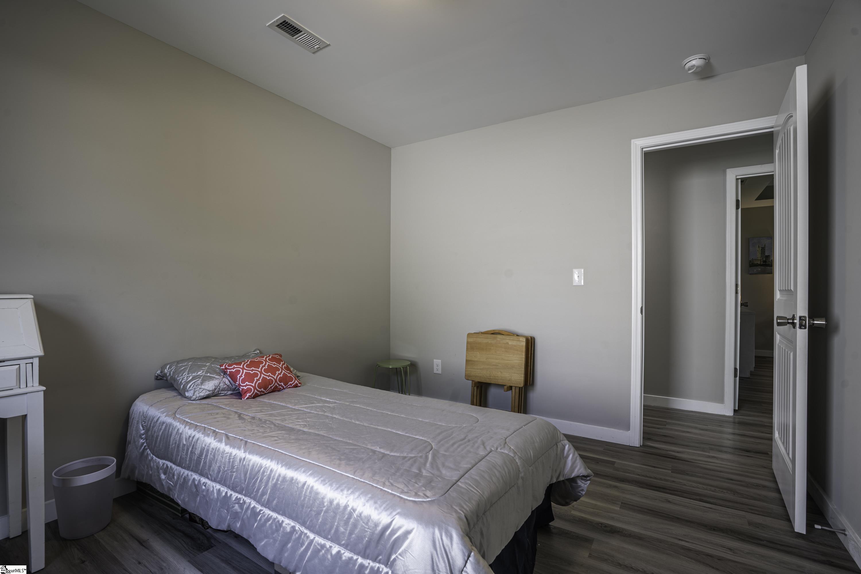 7 Lawrence Street Inman, SC 29349