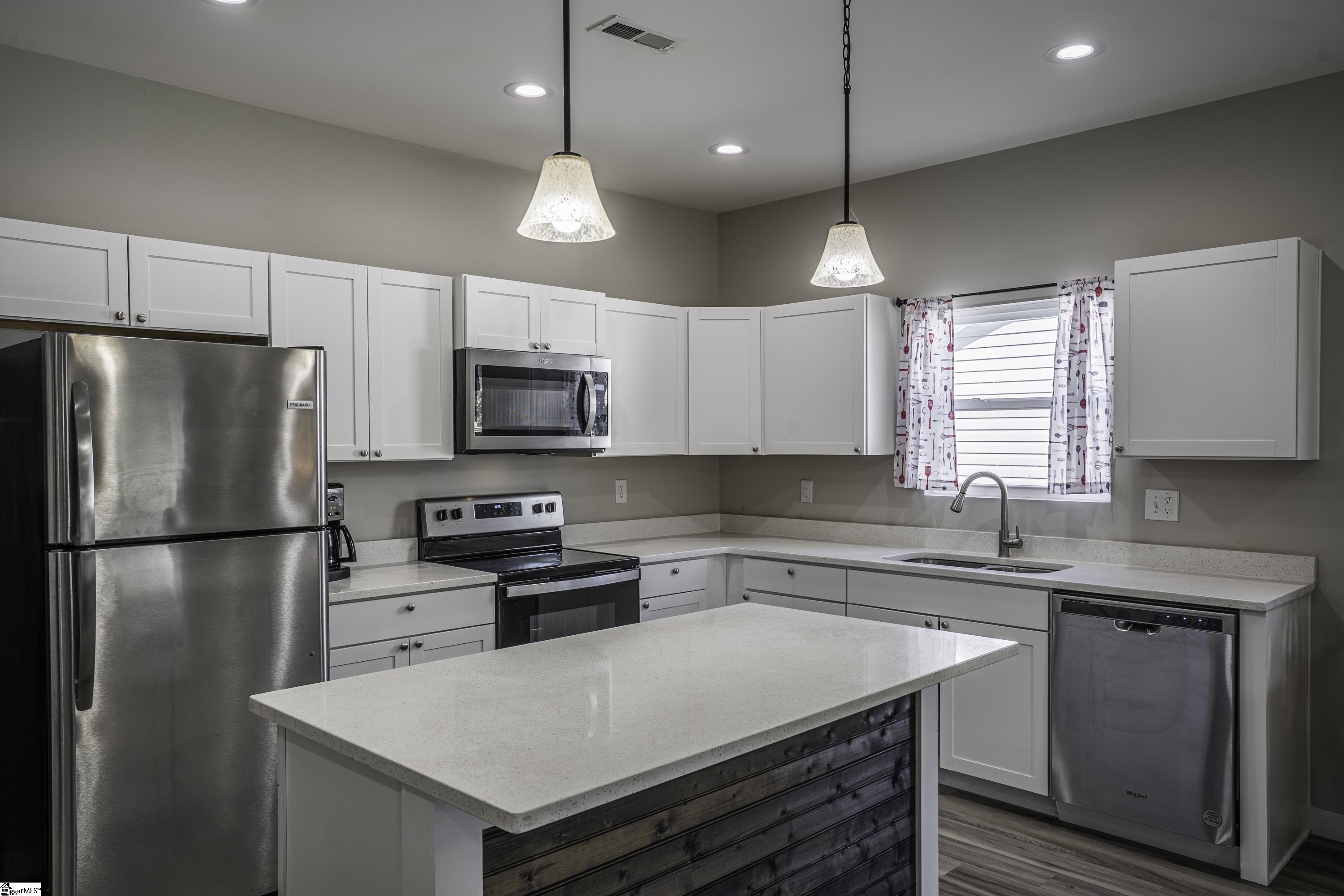 7 Lawrence Street Inman, SC 29349