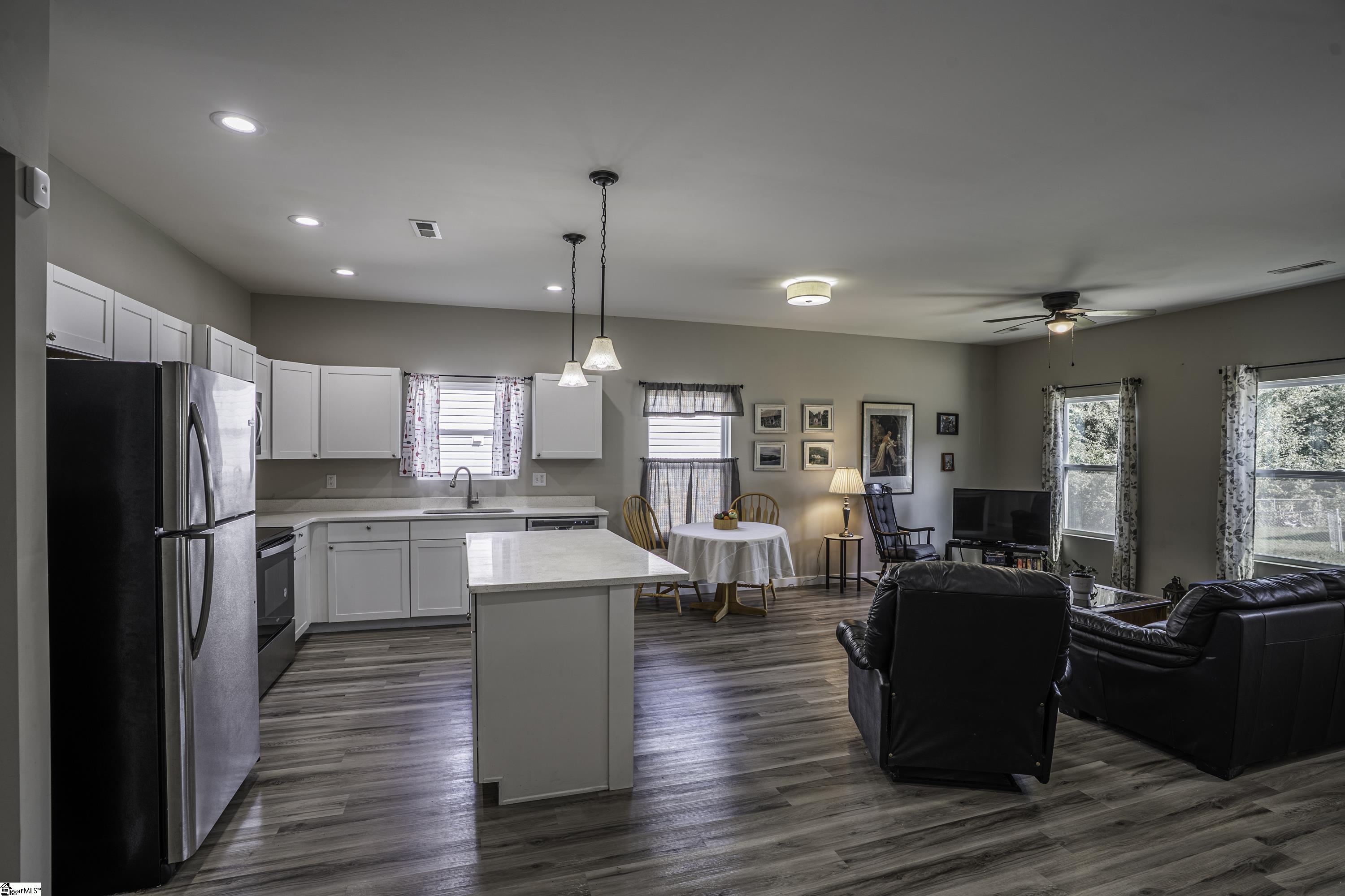 7 Lawrence Street Inman, SC 29349