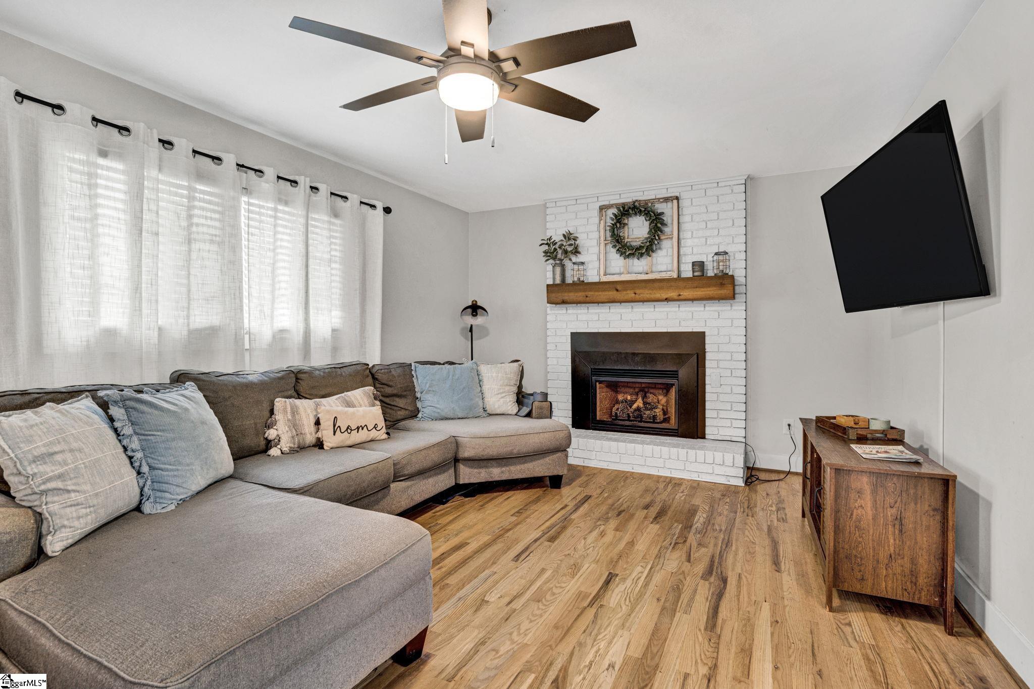 709 Old Rutherford Road Taylors, SC 29687-5748