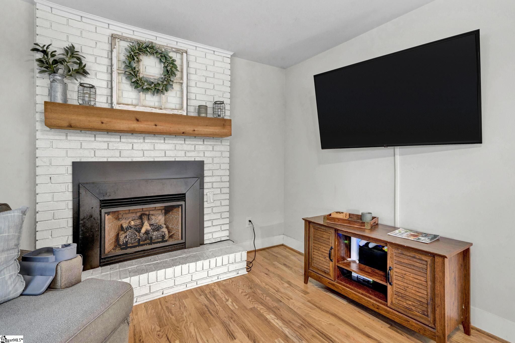 709 Old Rutherford Road Taylors, SC 29687-5748
