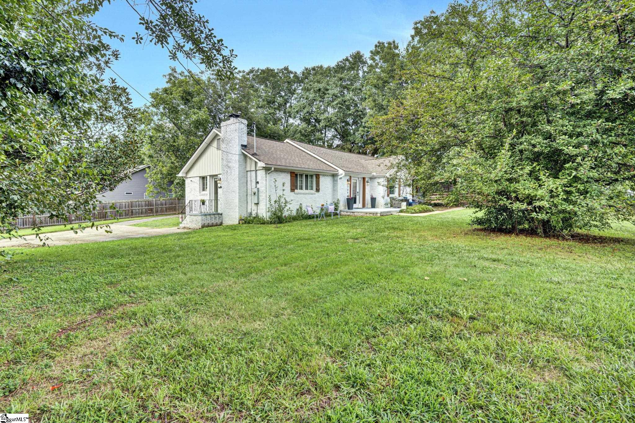 709 Old Rutherford Road Taylors, SC 29687-5748