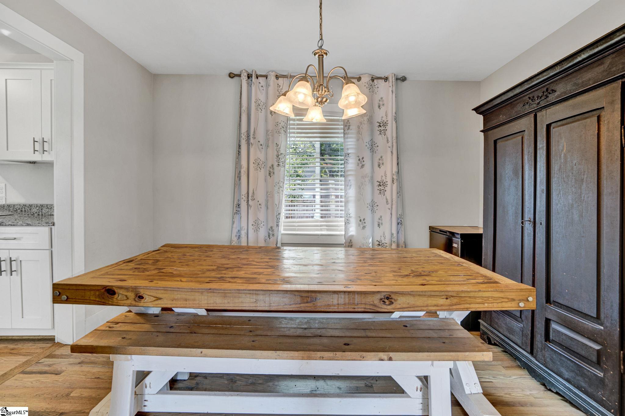 709 Old Rutherford Road Taylors, SC 29687-5748