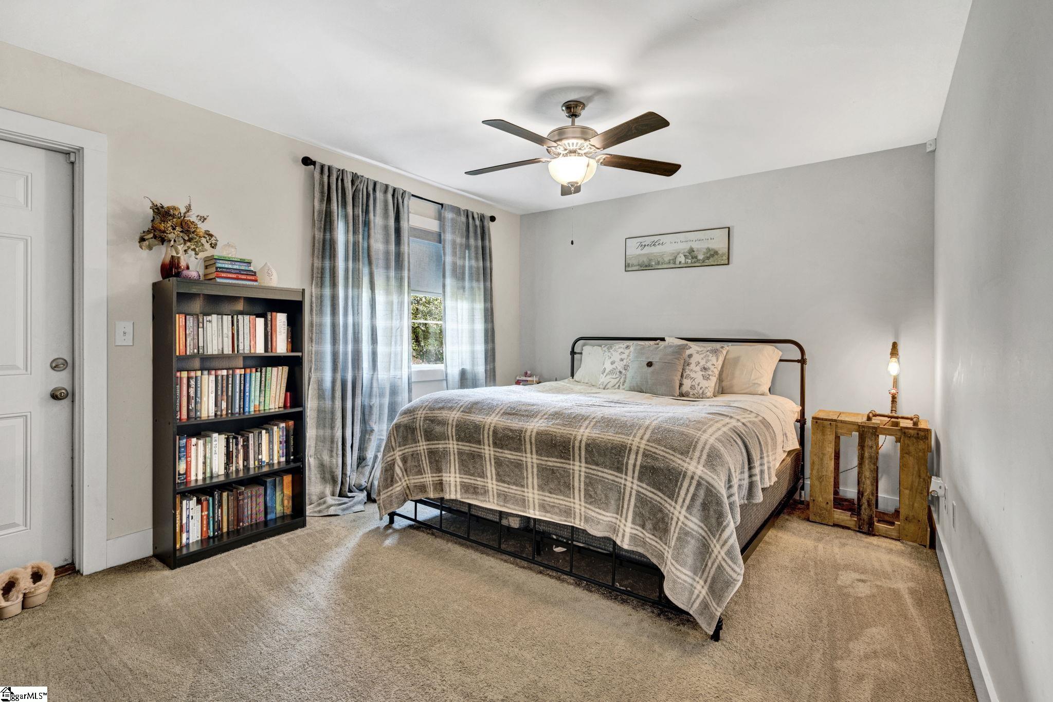709 Old Rutherford Road Taylors, SC 29687-5748