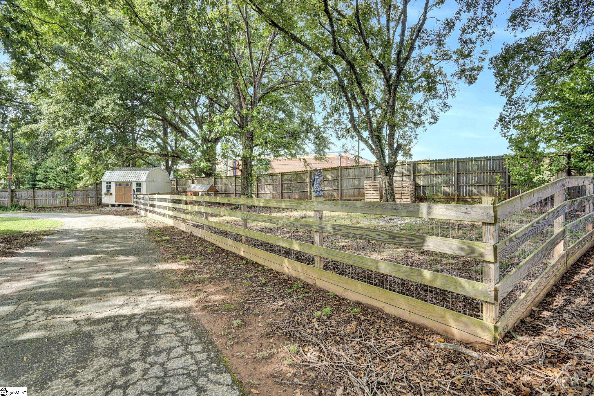 709 Old Rutherford Road Taylors, SC 29687-5748