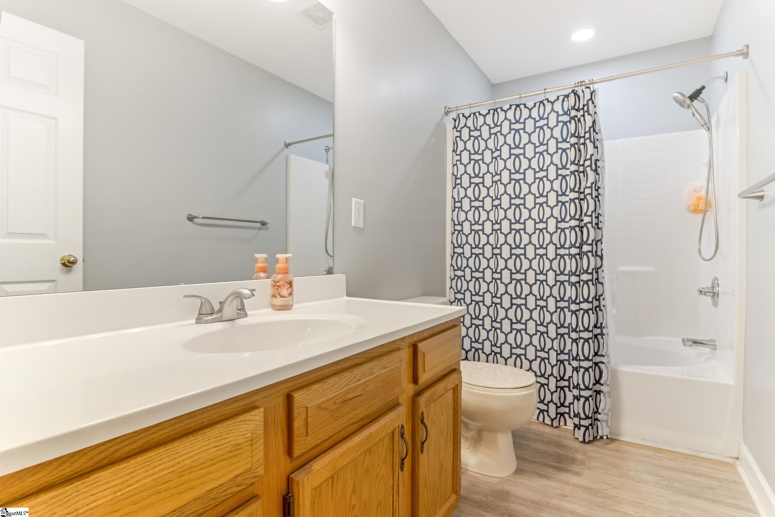 45 Barnett Road Lyman, SC 28365
