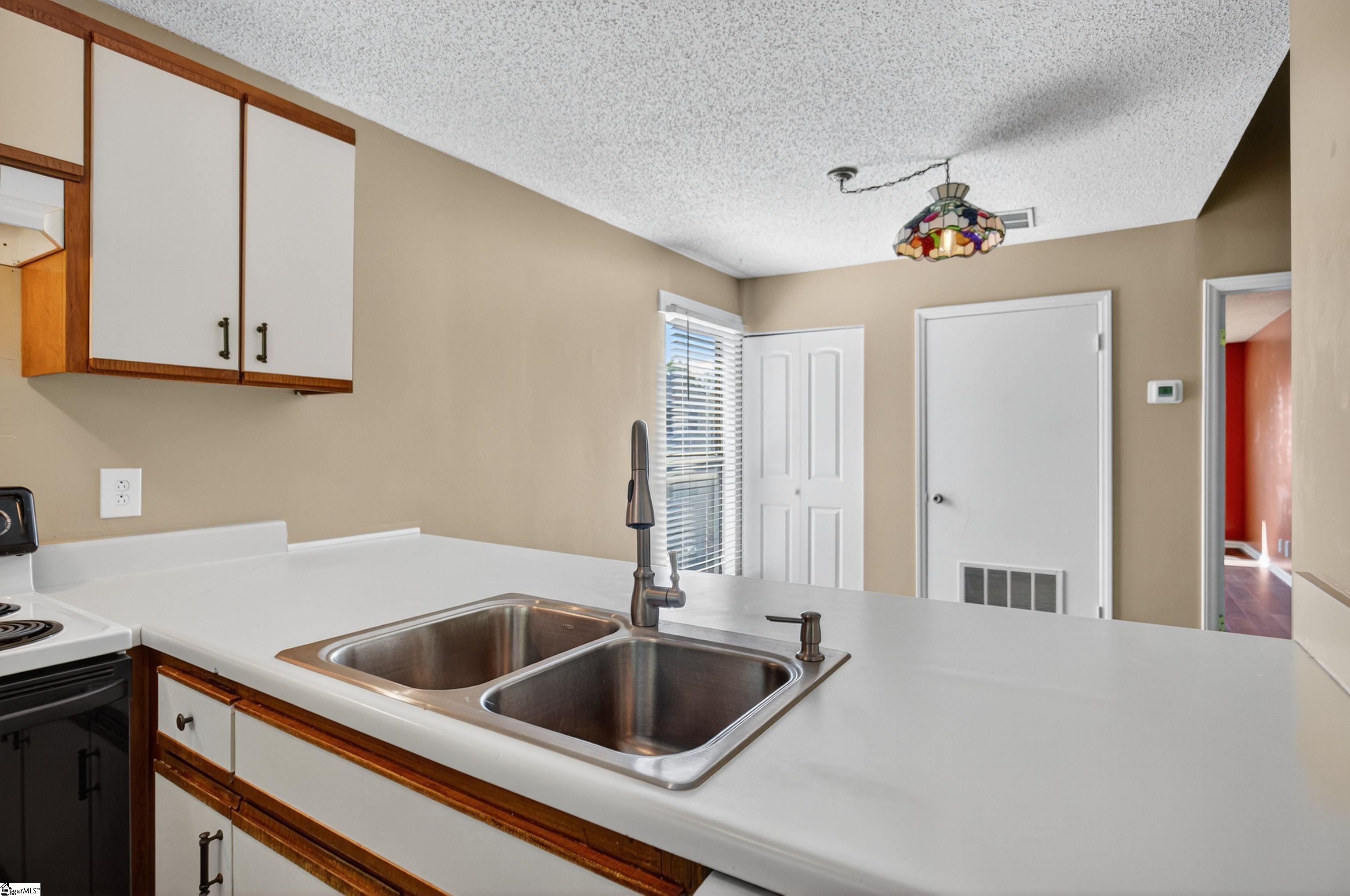 2601 Duncan Chapel Road Greenville, SC 29617