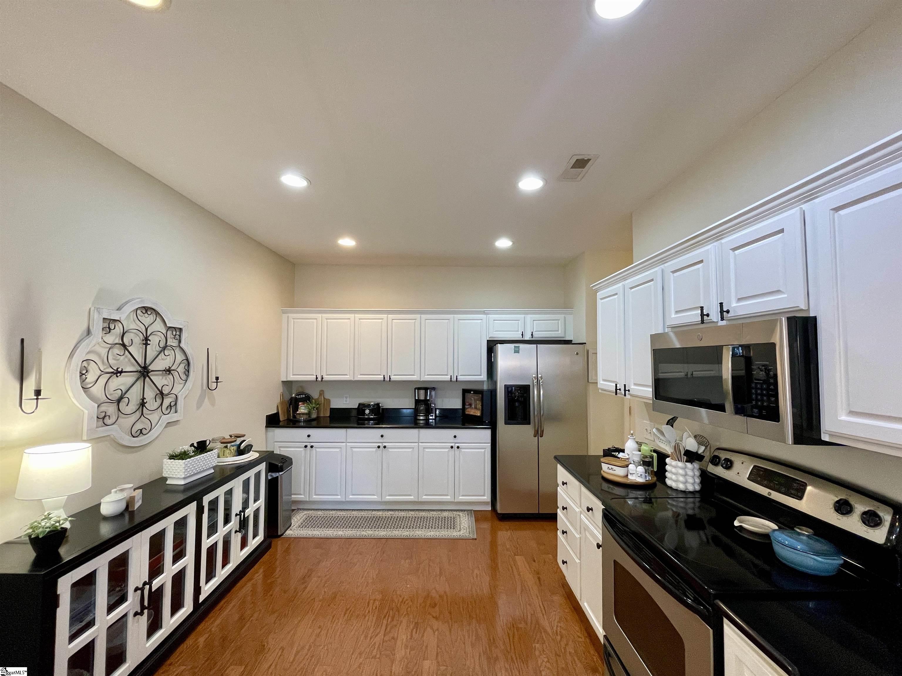 81 Fudora Circle Simpsonville, SC 29681