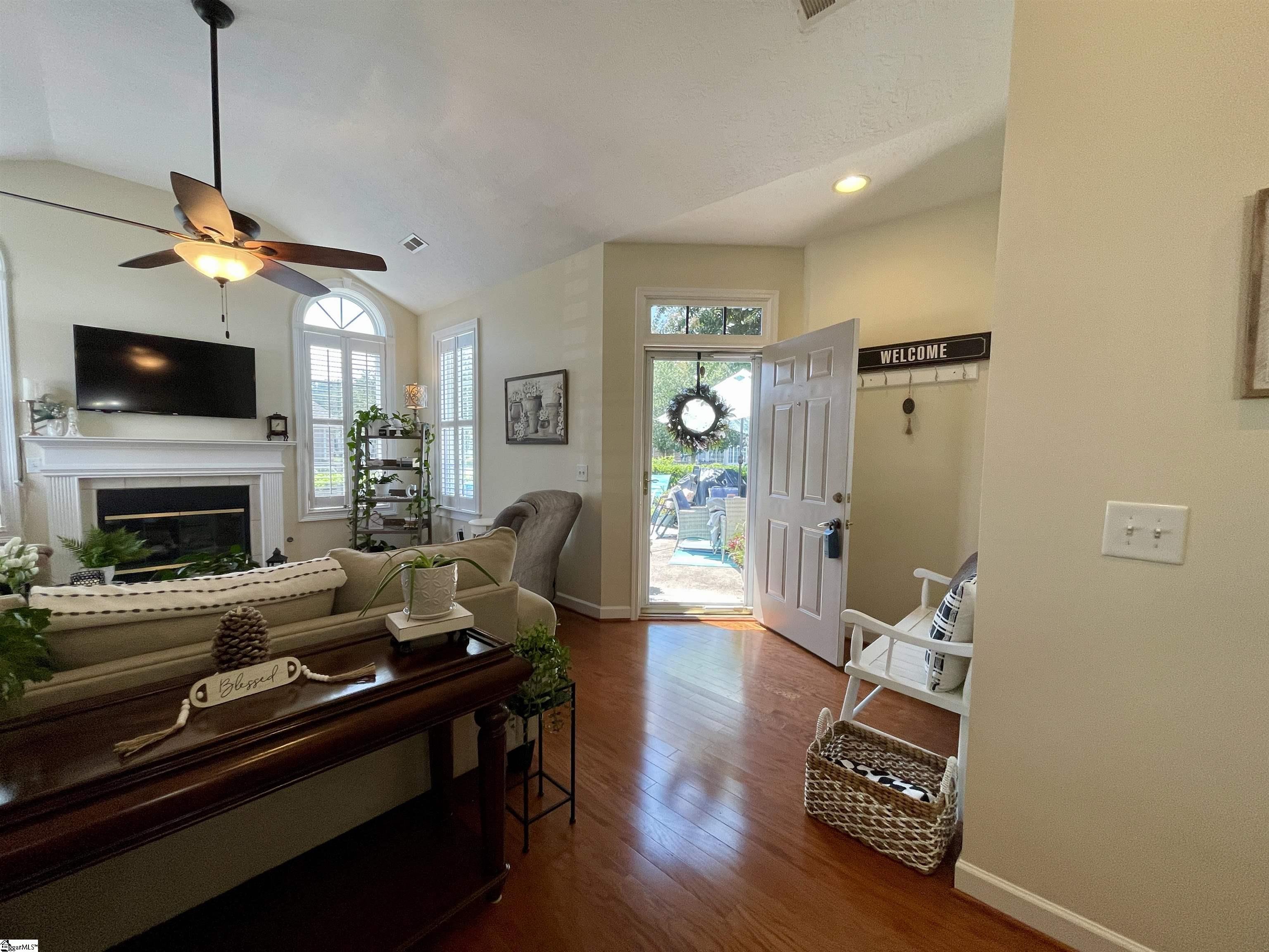 81 Fudora Circle Simpsonville, SC 29681