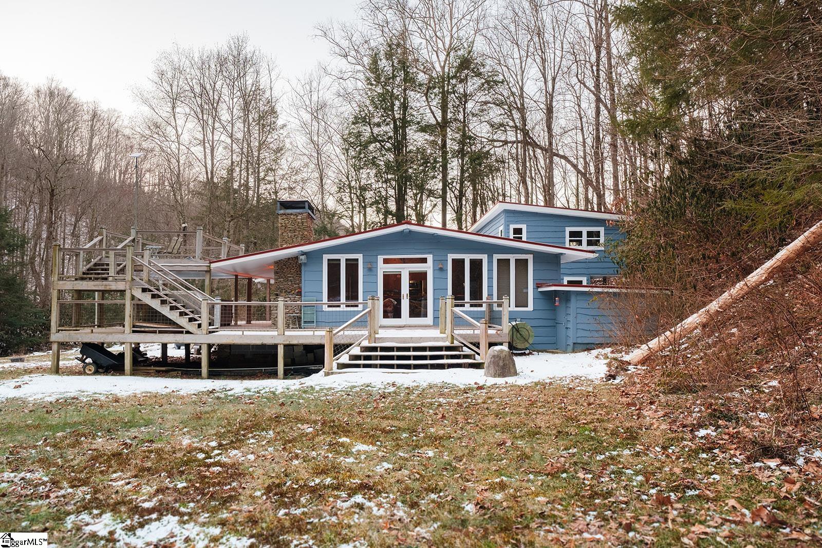 36 Dream Catcher Cove Hayesville, NC 28904