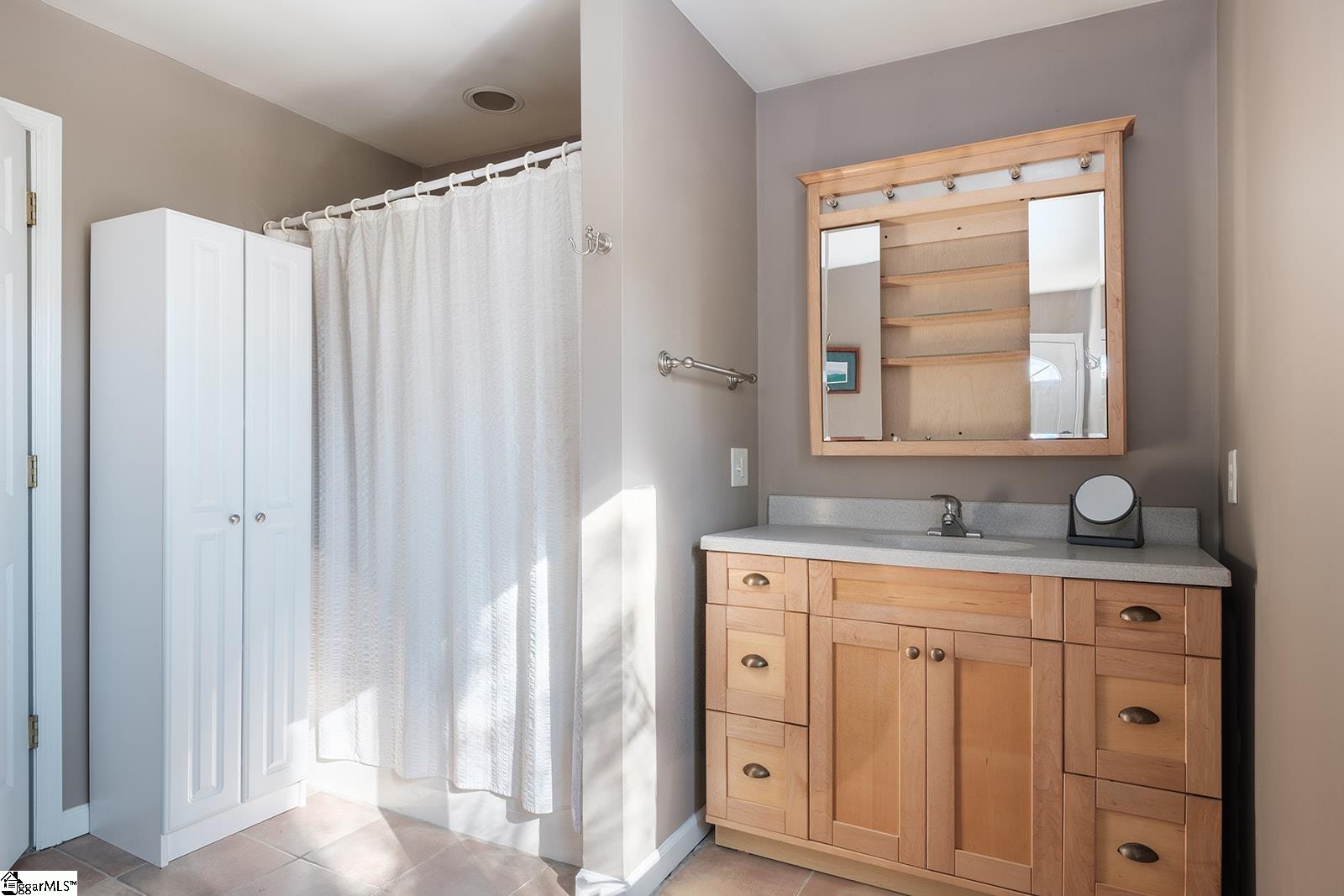 36 Dream Catcher Cove Hayesville, NC 28904