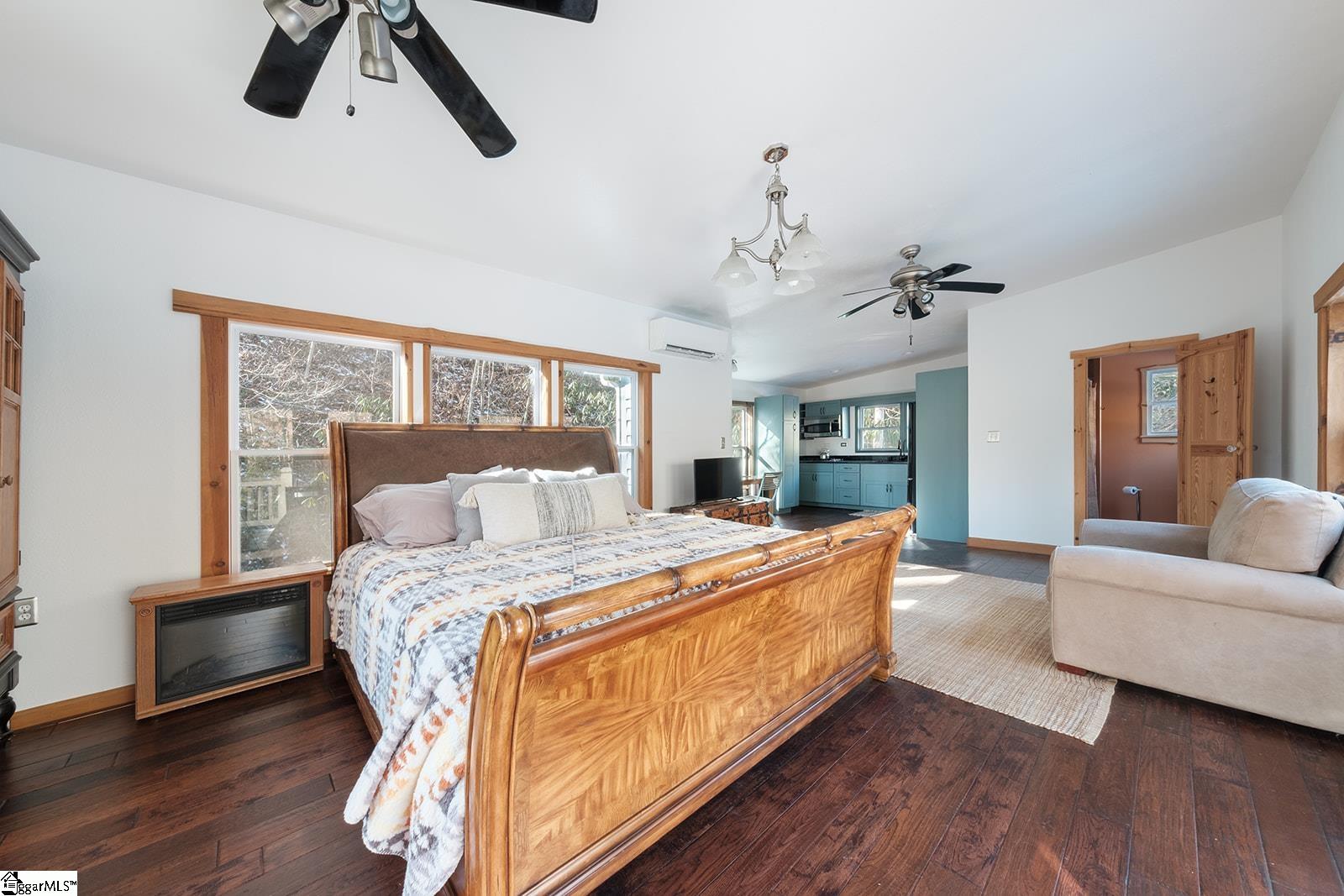 36 Dream Catcher Cove Hayesville, NC 28904