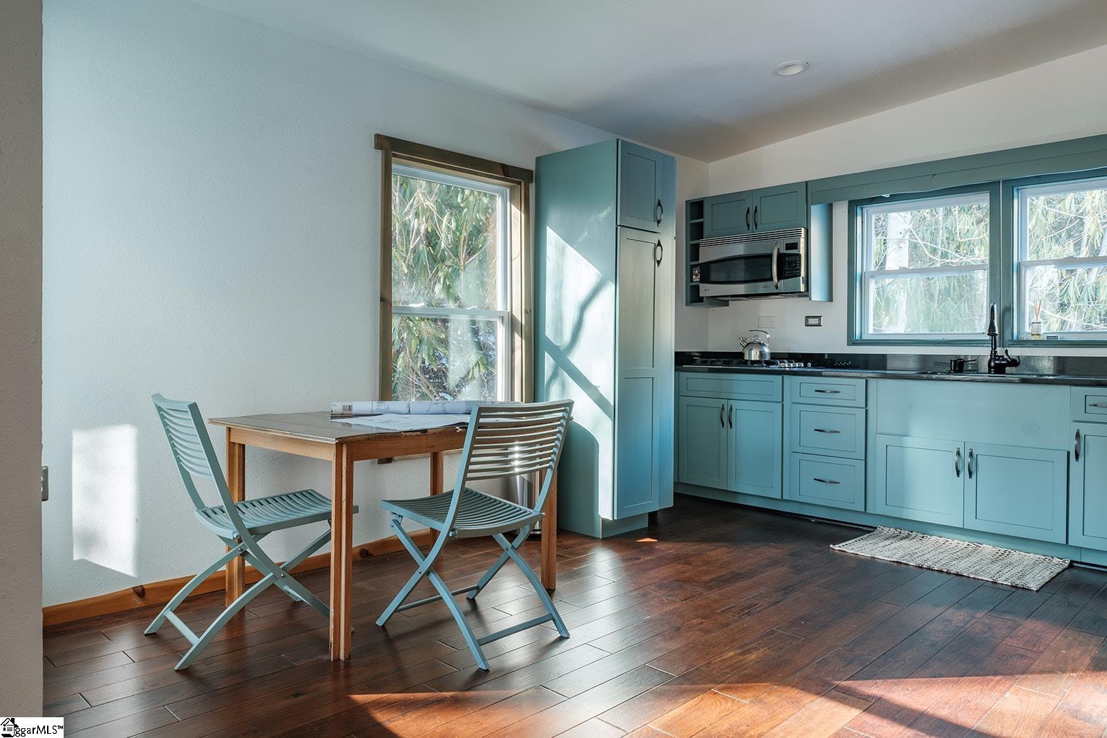 36 Dream Catcher Cove Hayesville, NC 28904