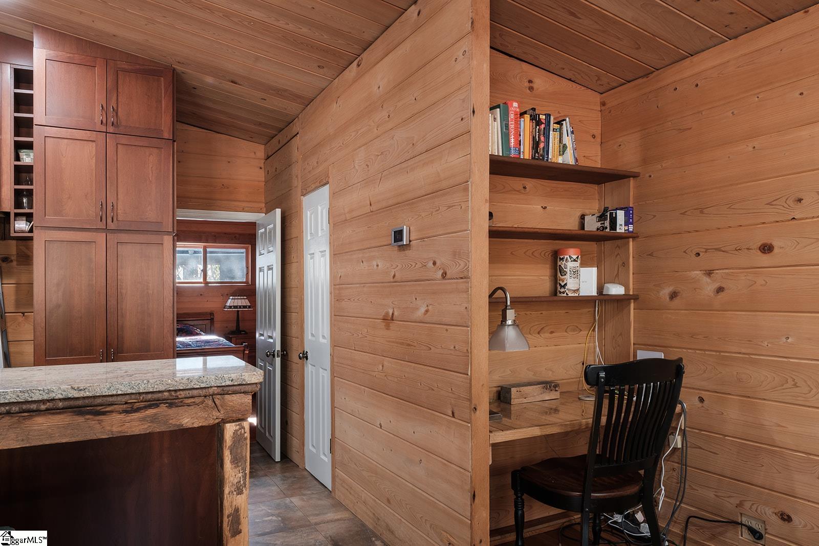 36 Dream Catcher Cove Hayesville, NC 28904