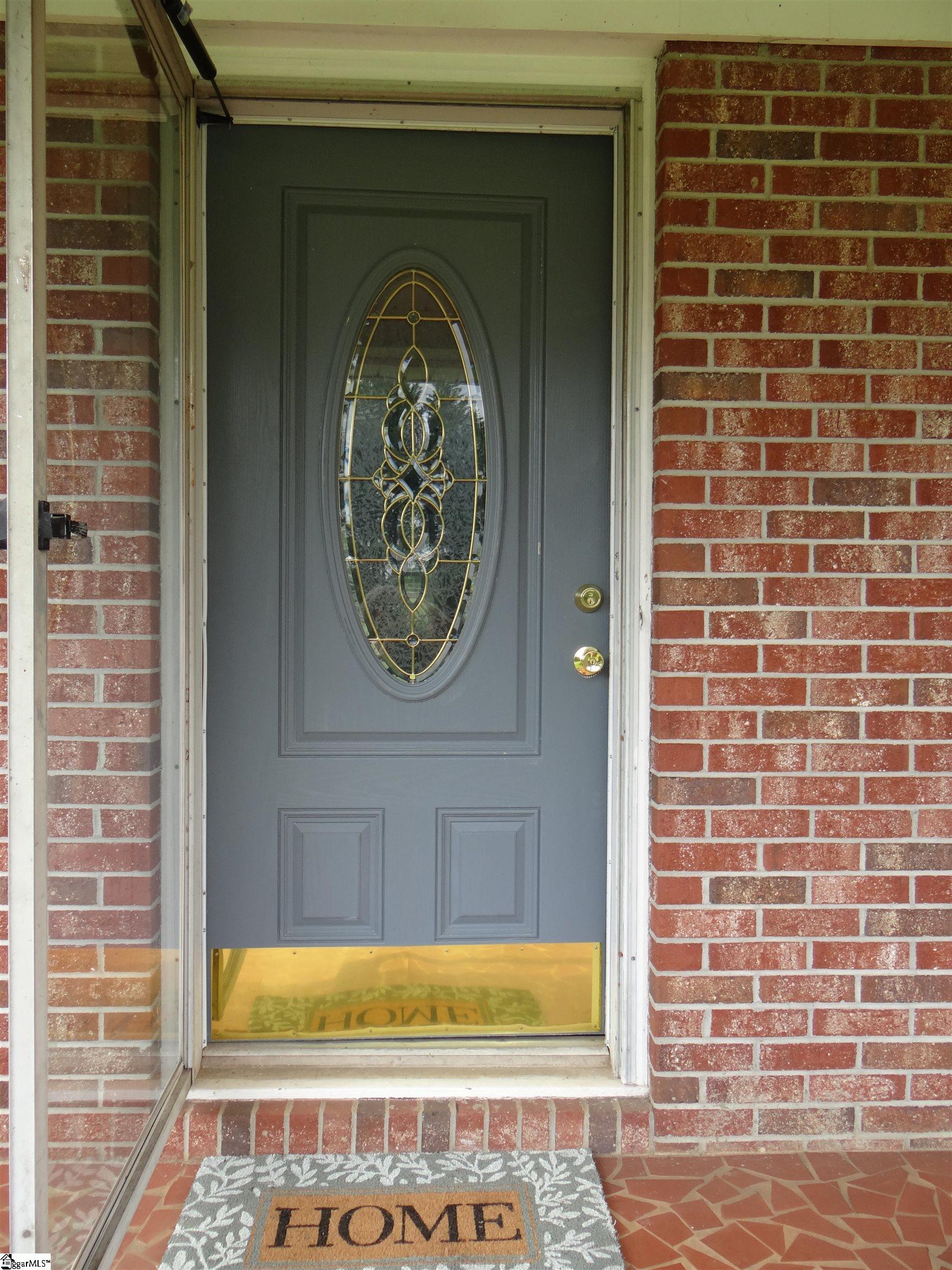 1101 Lakeview Drive Greenville, SC 29611